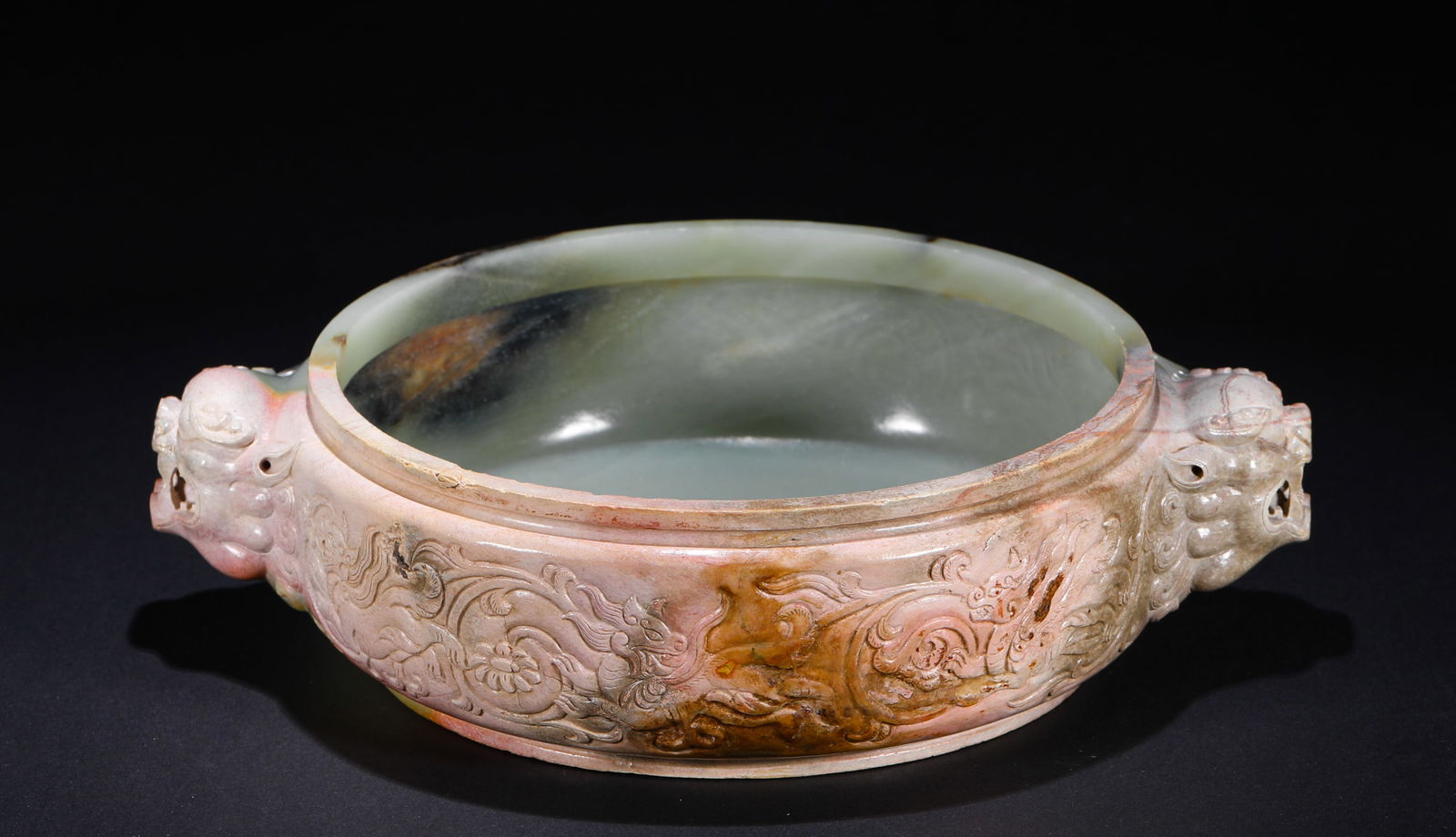 TANG DYNASTY, HETIAN JADE BUDDHA OFFERING VESSEL (1 of 10)