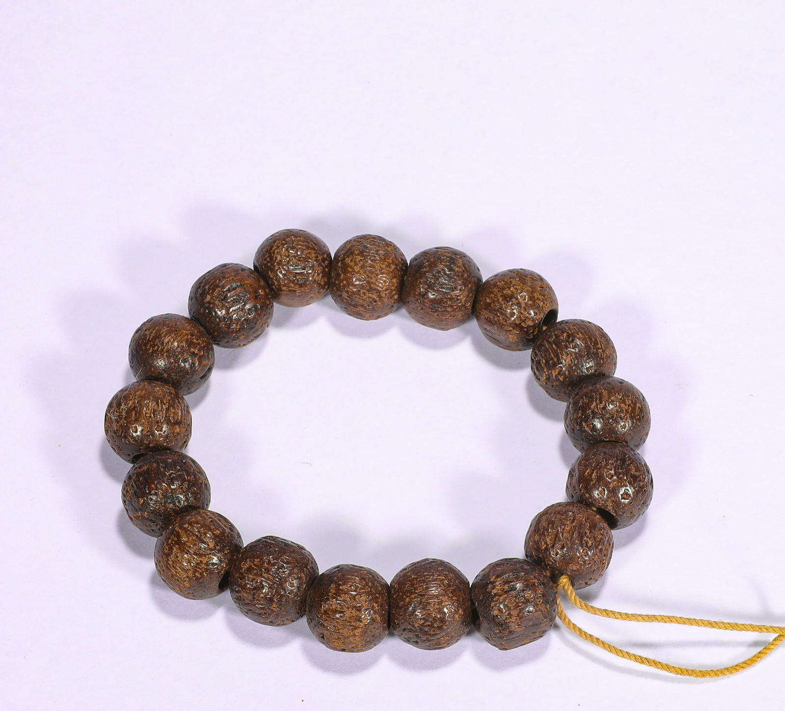 TANG DYNASTY, 18 BEADS OF AGARWOOD BUDDHA PRAYER BEADS (1 of 3)