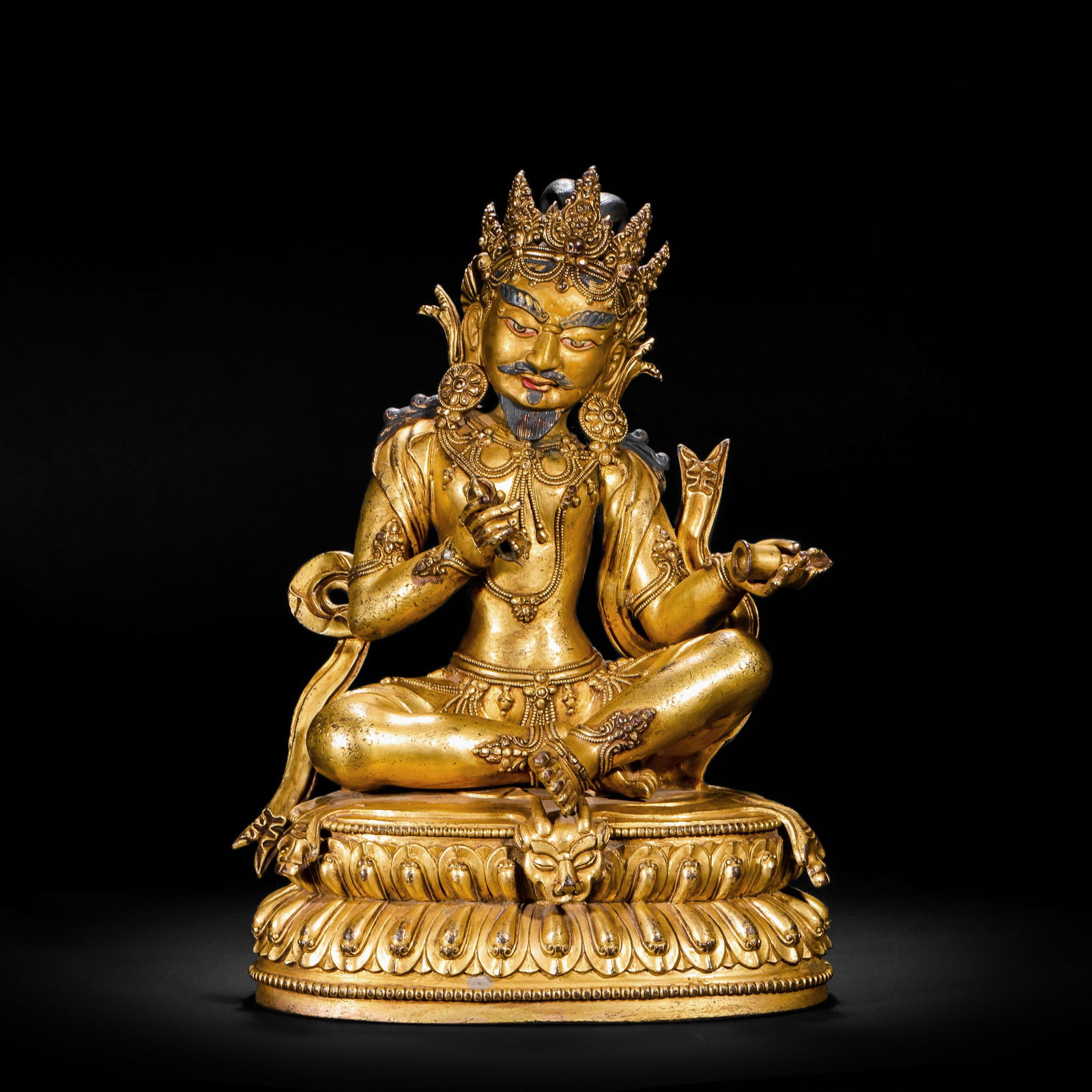 16TH-CENTURY GILDED COPPER BUDDHA STATUES: Name 16TH-CENTURY GILDED COPPER BUDDHA STATUES Dimensions H:28cm W:19cm Weight4750g Condition Additional photographs and condition reports are available upon request as a courtesy to