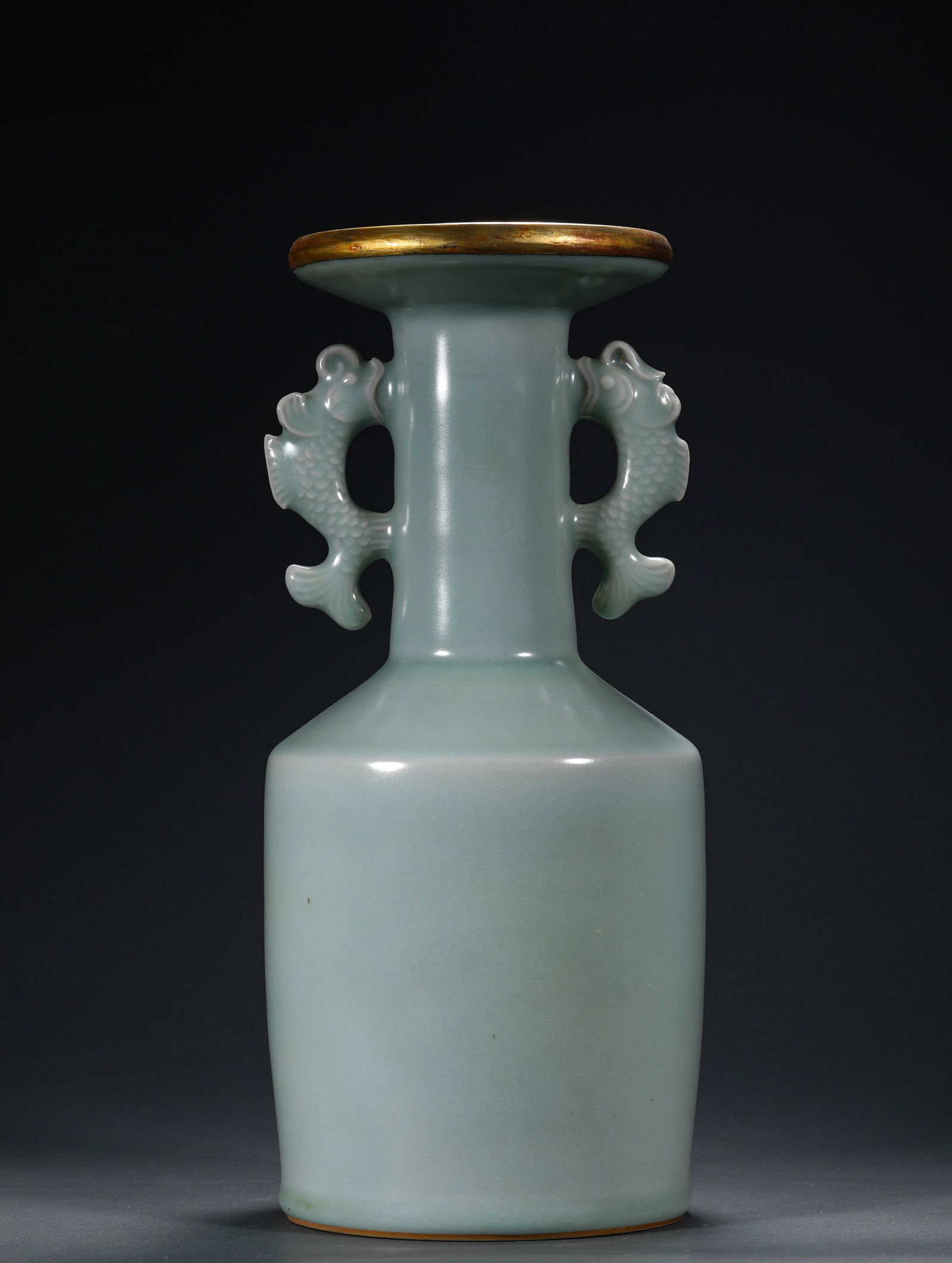 SONG DYNASTY, LONGQUAN KILN VASE APPRECIATION: Name SONG DYNASTY, LONGQUAN KILN VASE APPRECIATION Dimensions H:27.5cmD:11.5cm Condition Additional photographs and condition reports are available upon request as a courtesy to our