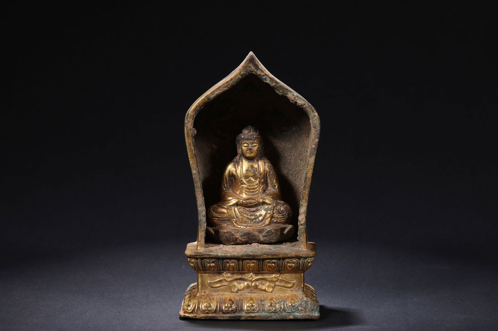 IN THE MING DYNASTY, GILDED BRONZE BUDDHA STATUES (1 of 5)