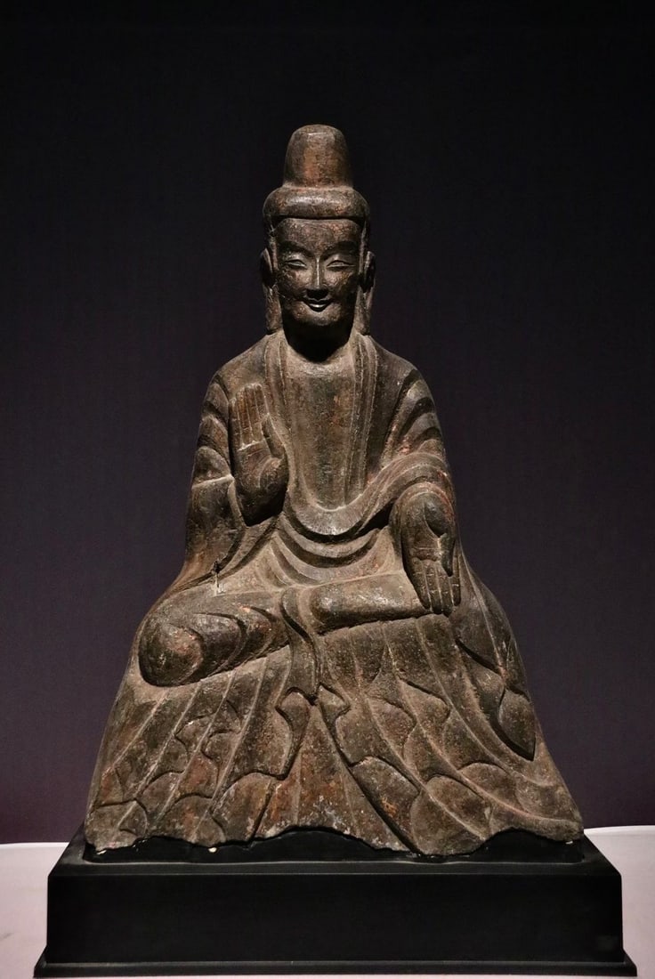 CLIFF CARVINGS OF THE NORTHERN WEI DYNASTY: Name CLIFF CARVINGS OF THE NORTHERN WEI DYNASTY Dimensions H:75cm W:50cmT:23cm Condition Additional photographs and condition reports are available upon request as a courtesy to our