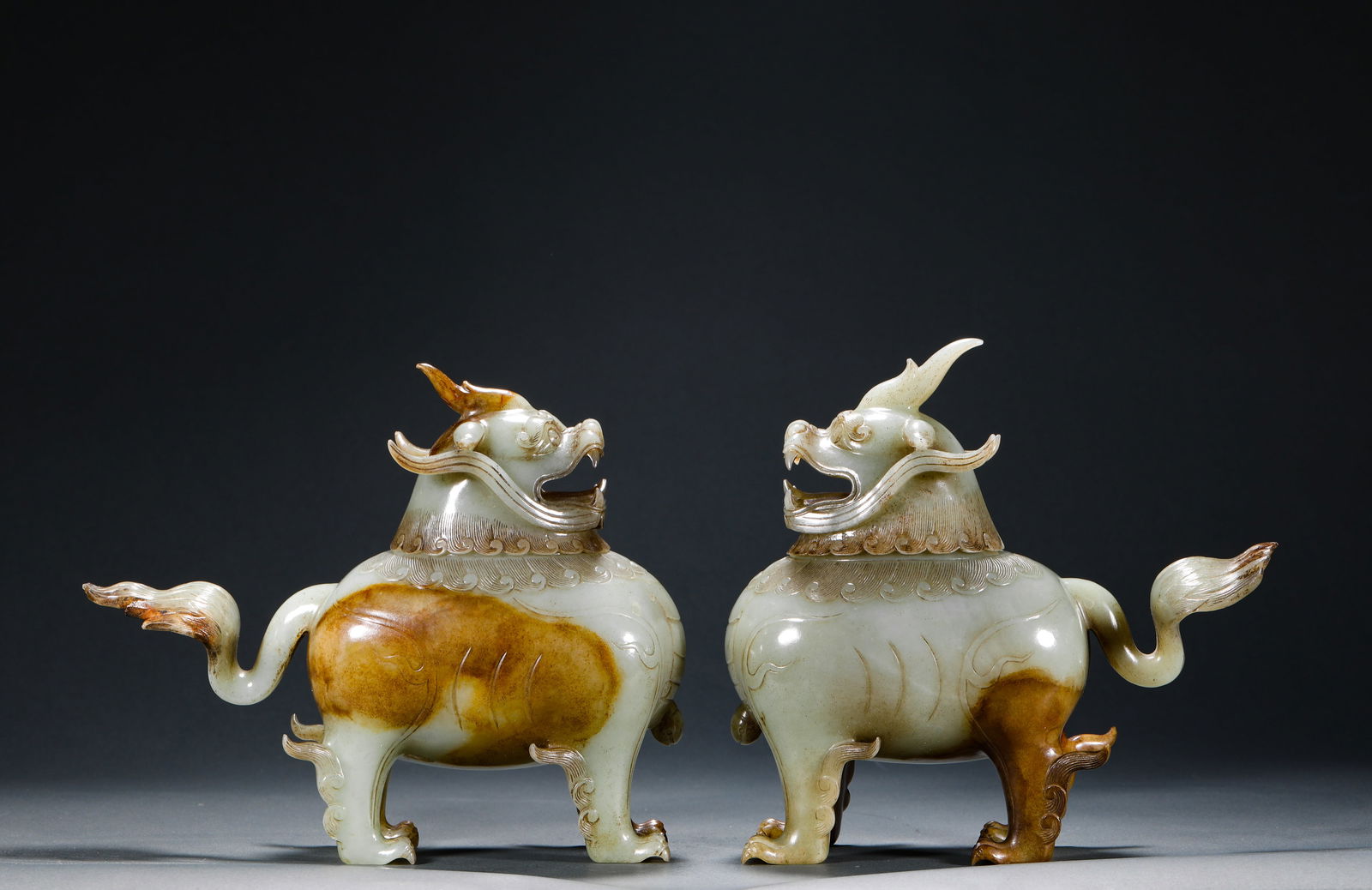 A PAIR OF INCENSE BURNERS MADE OF HETIAN JADE RITUAL VESSELS FROM THE TANG DYNASTY (1 of 9)