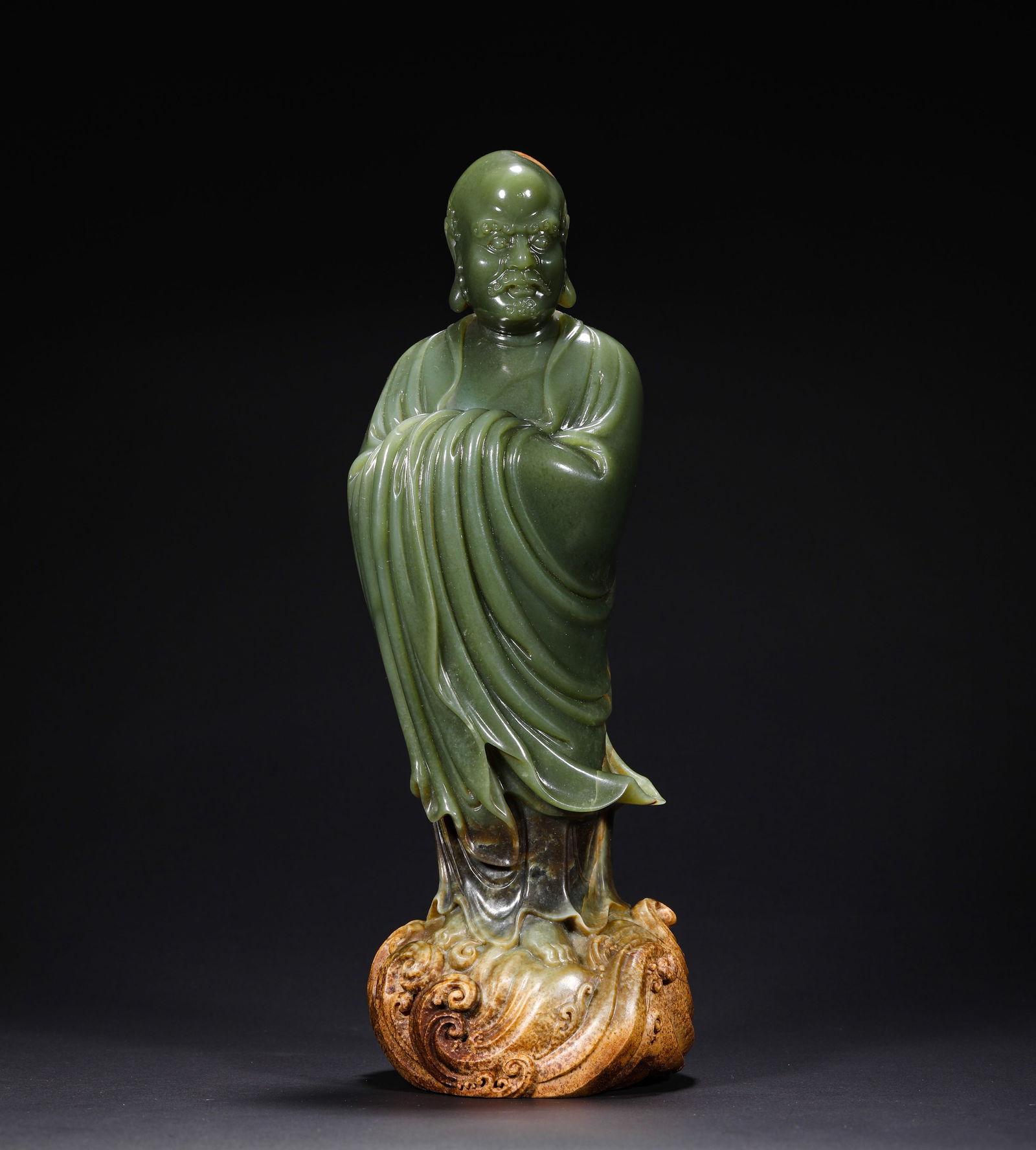 A HETIAN JADE STATUE OF BODHIDHARMA BUDDHA FROM THE NORTHERN WEI DYNASTY (1 of 8)