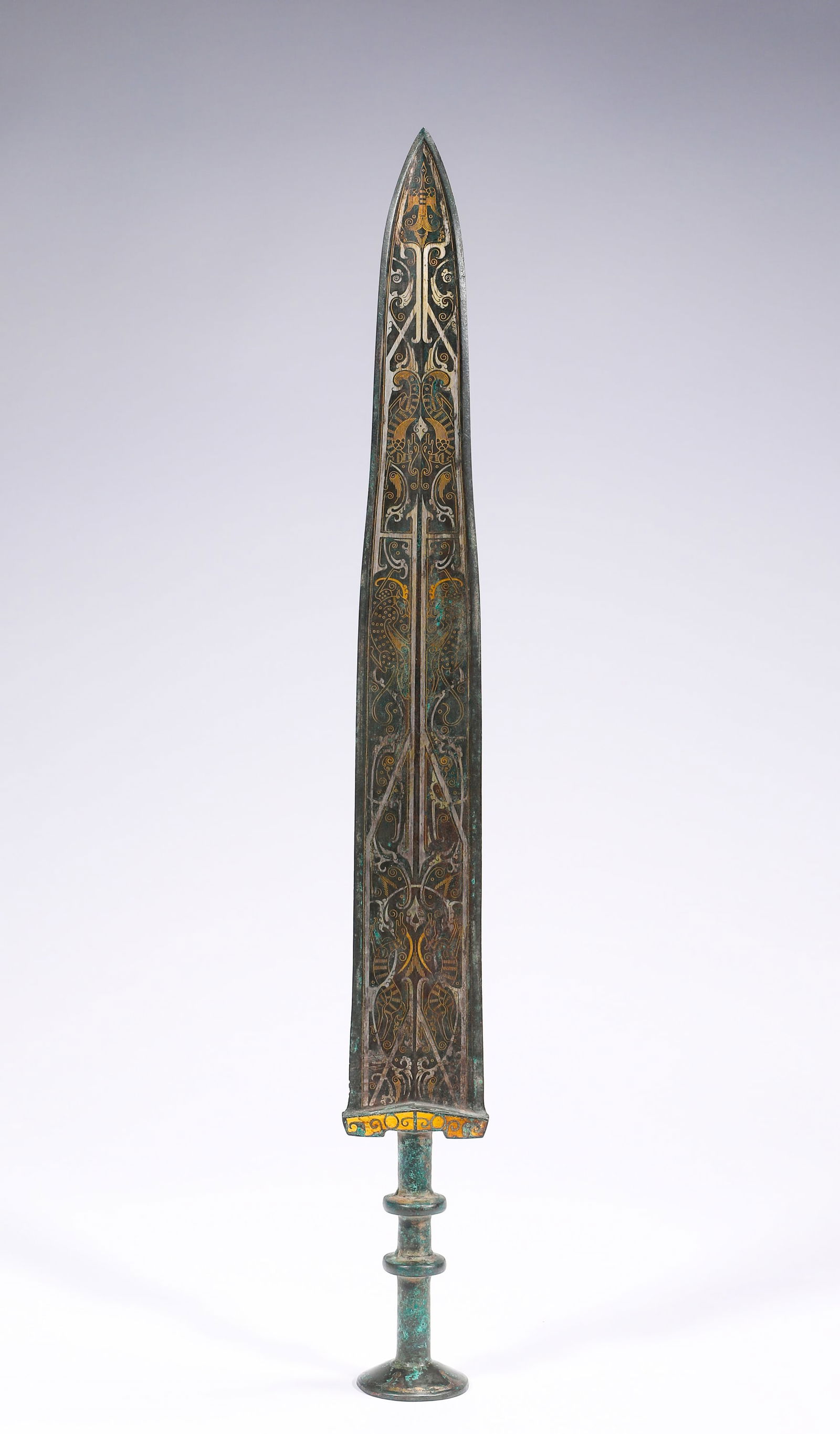 BRONZE SWORD WITH INLAID GOLD AND SILVER DIVINE BEAST PATTERNS FROM THE WARRING STATES PERIOD (1 of 8)