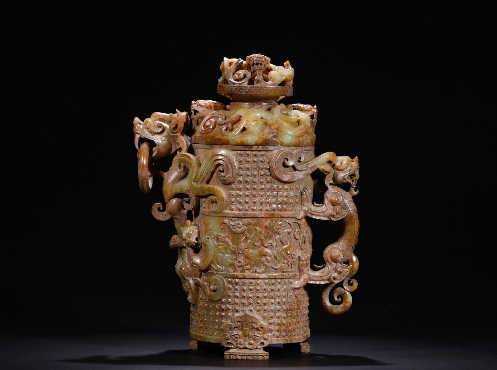 HAN DYNASTY, HIGH-RELIEF CHON-DRAGON PATTERNED HETIAN JADE VASE (1 of 11)