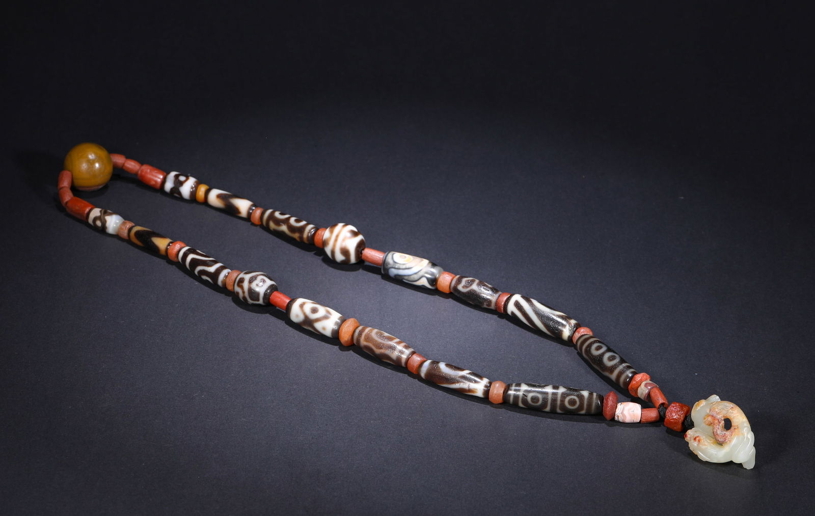 TANG DYNASTY DALO, TIGER TOOTH, PURE SKY PEARL, JADE DRAGON NECKLACE (1 of 9)