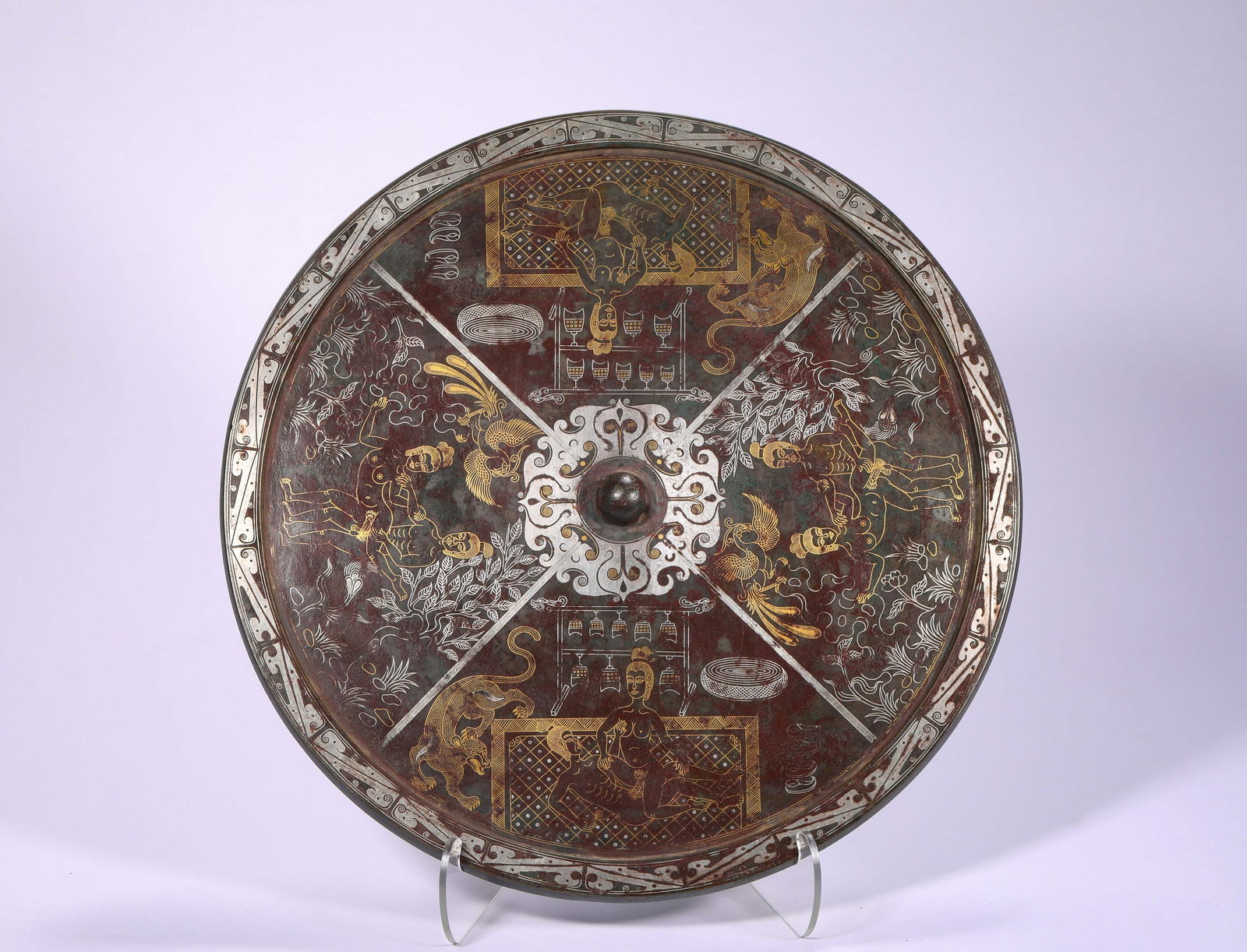 WARRING STATES PERIOD, COPPER CUO GOLD AND SILVER FIGURE STORY BRONZE MIRROR: Name WARRING STATES PERIOD, COPPER CUO GOLD AND SILVER FIGURE STORY BRONZE MIRROR Dimensions D: 29.8 CM; WEI GHT: 1890 GTHE WARRIN G STATES PERIOD WAS THE FIRST PEAK OF THE DEVELOPMENT OF ANCIENT CHIN