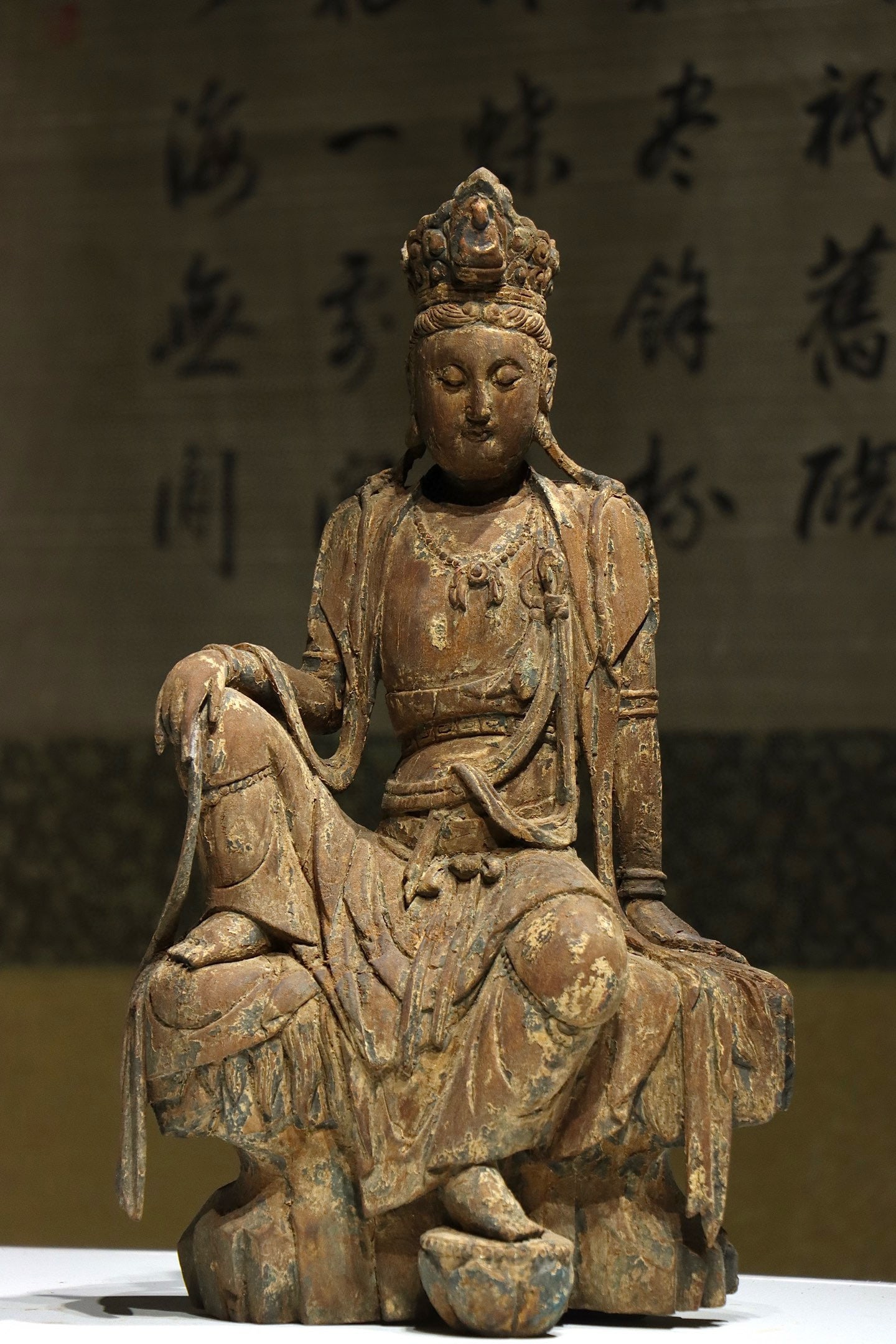 FREE AND EASY GUANYIN: Name FREE AND EASY GUANYIN Dimensions H: 46 CM Condition Additional photographs and condition reports are available upon request as a courtesy to our clients. Any condition report represents