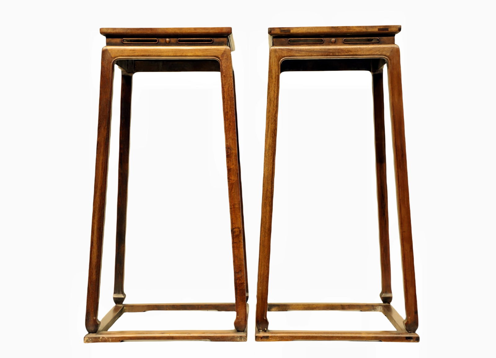 A MING DYNASTY ROSEWOOD FLOWER TABLE (1 of 9)