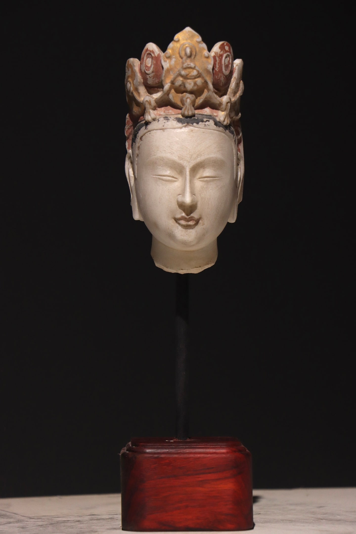 NORTHERN QI WHITE MARBLE GUANYIN HEAD (1 of 6)