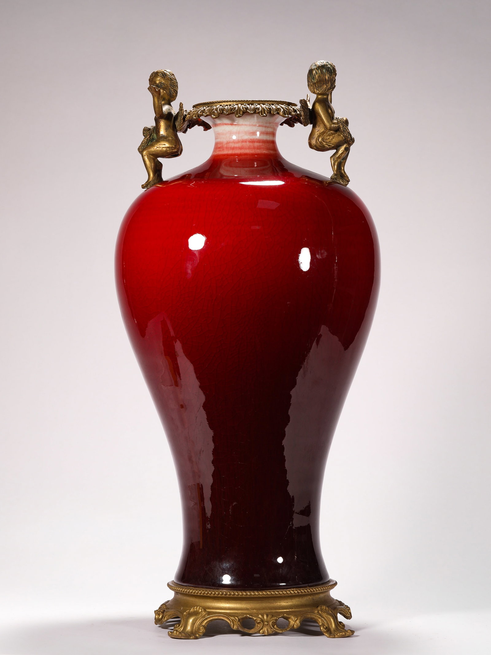 A VASE BESTOWED BY EMPEROR QIANLONG OF THE QING DYNASTY (1 of 8)