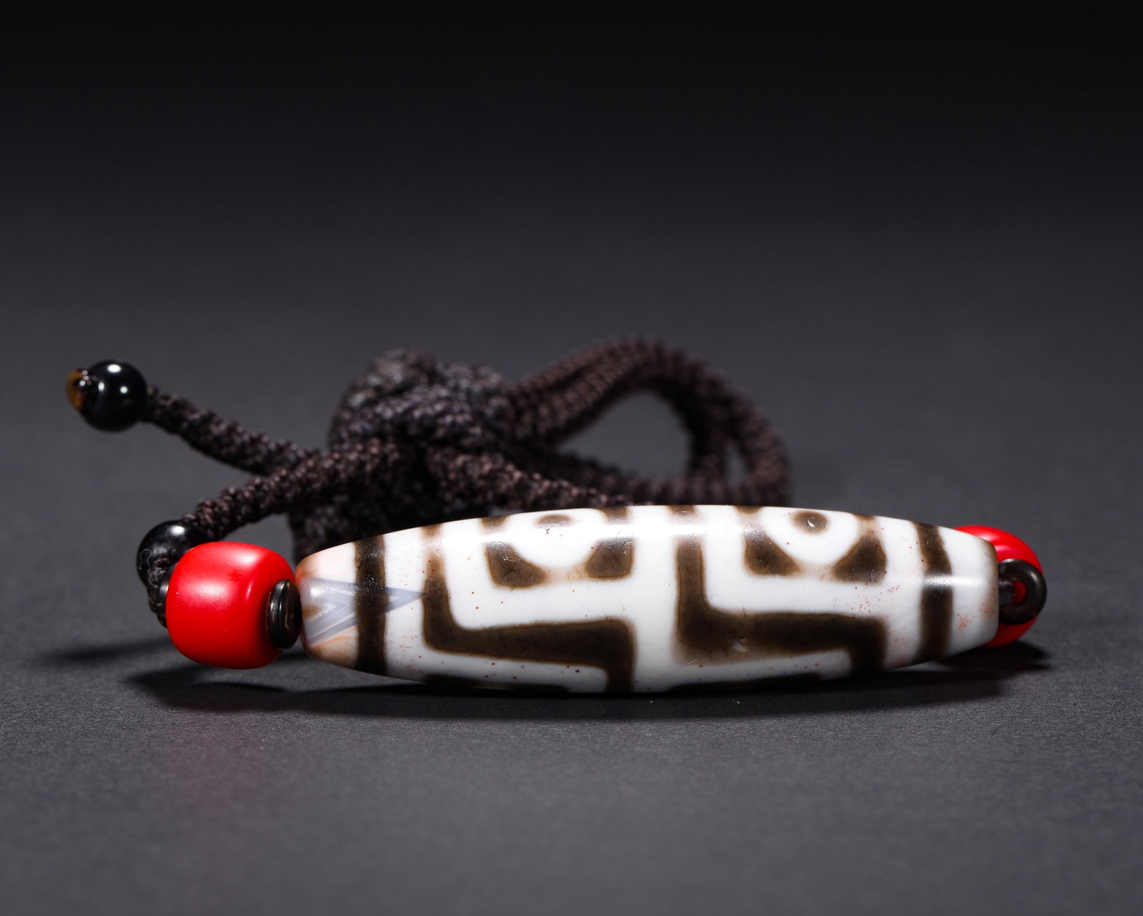 TANG DYNASTY CINNABAR PURE SKY BEADS (1 of 5)