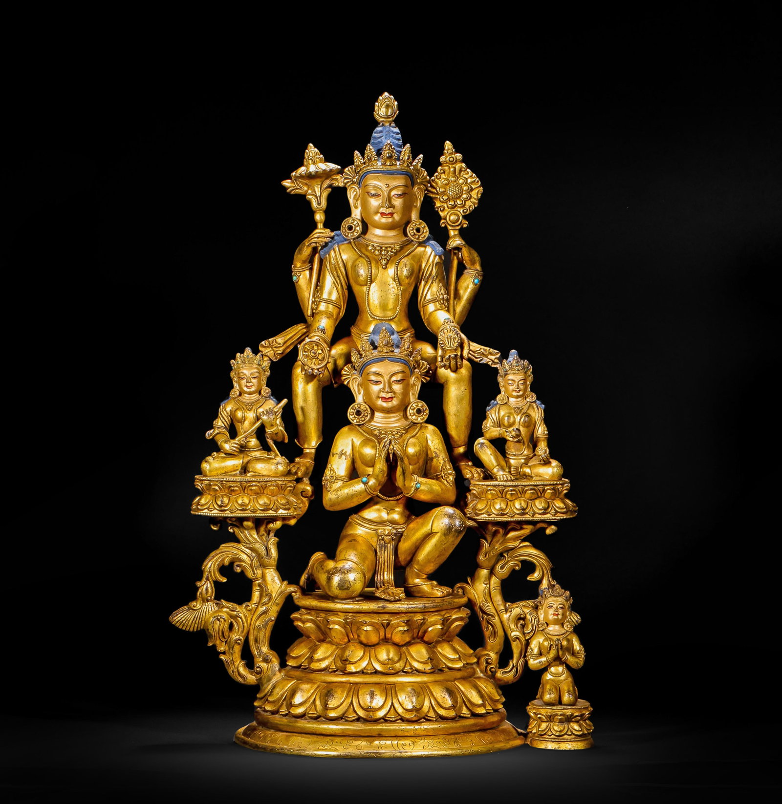 BRONZE GILDED BUDDHA STATUES FROM THE QING DYNASTY: Name BRONZE GILDED BUDDHA STATUES FROM THE QING DYNASTY Dimensions H:45cmW:30cmWeight9400g Condition Additional photographs and condition reports are available upon request as a cour