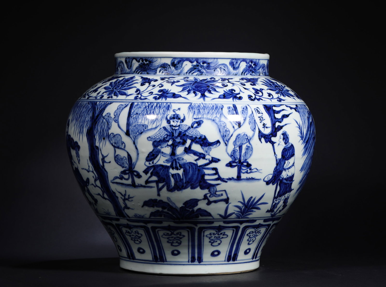 YUAN DYNASTY BLUE AND WHITE PORCELAIN JARS OF FIGURES AND STORIES (1 of 11)