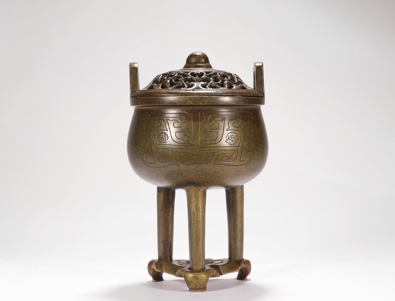 QING DYNASTY COPPER INCENSE BURNER (1 of 8)