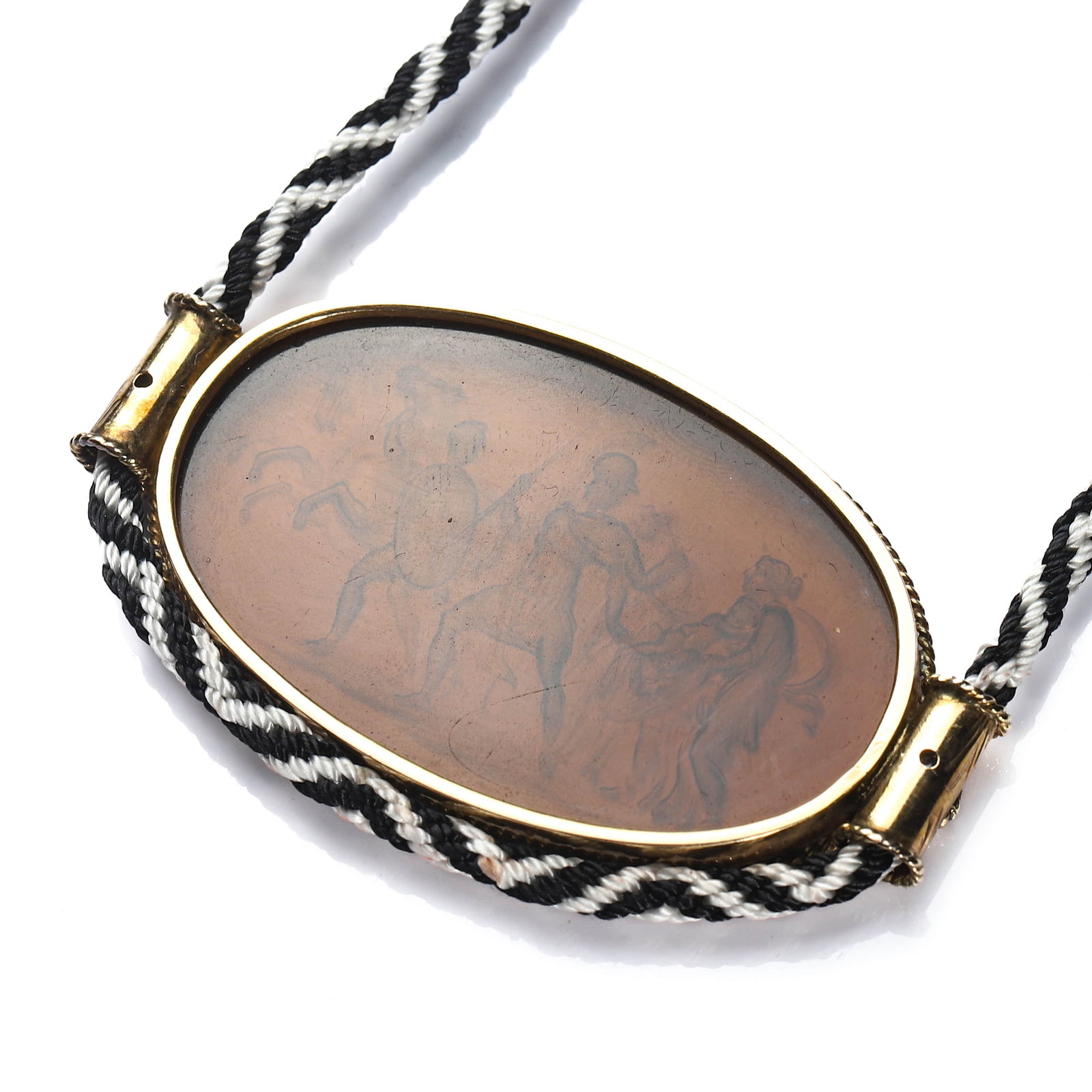 A VICTORIAN GOLD AND GLASS INTAGLIO PENDANT NECKLACE IN THE CLASSICAL GREEK TASTE - 4