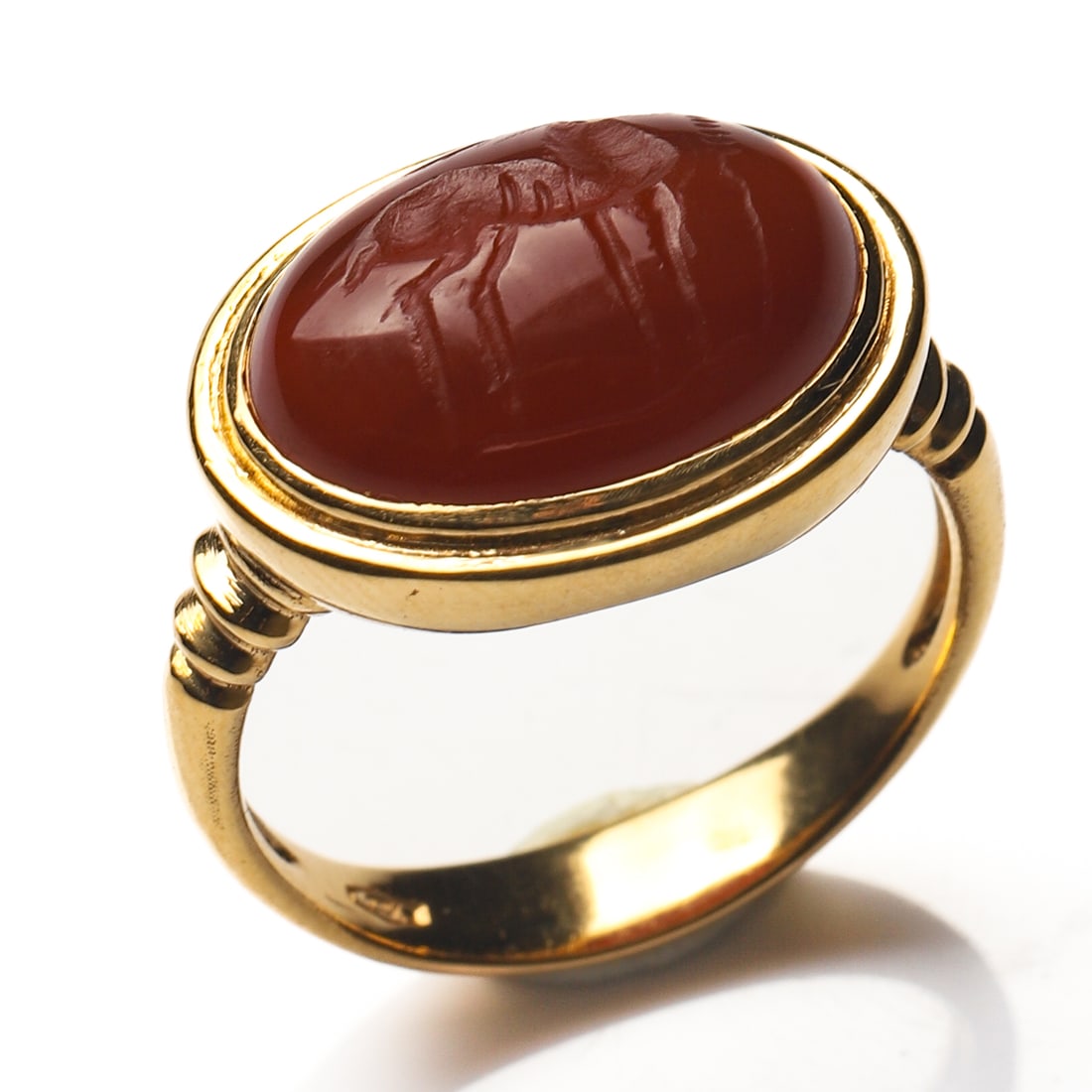 N ANCIENT ROMAN AGATE INTAGLIO RING WITH STAG, SET IN 22K GOLD (1 of 6)