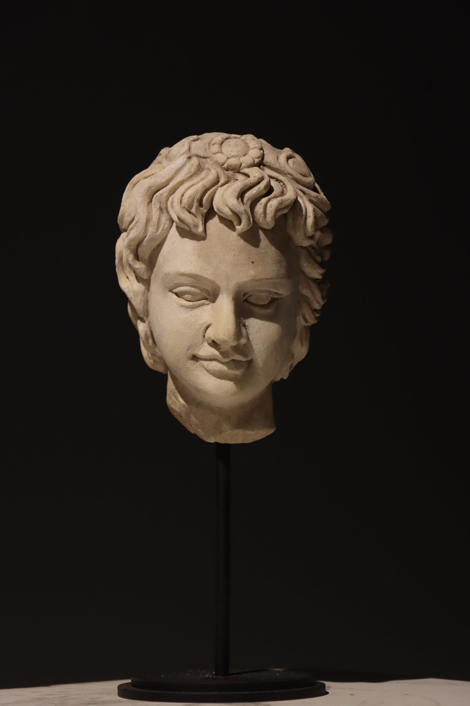 3RD CENTURY ANCIENT GREEK STONE HEAD (1 of 6)