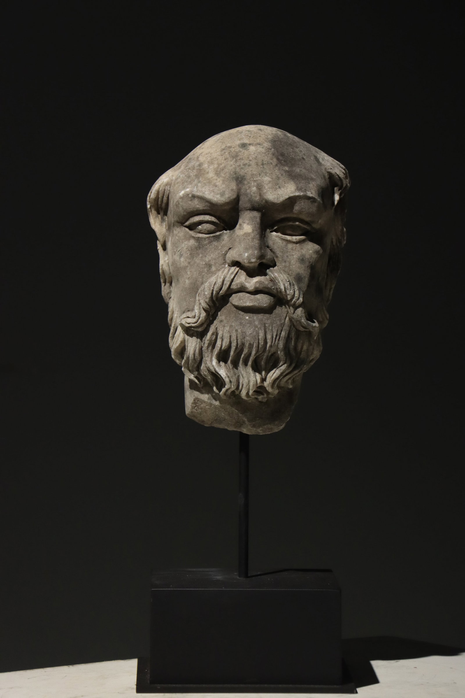 3RD CENTURY ANCIENT GREEK STONE HEAD (1 of 8)