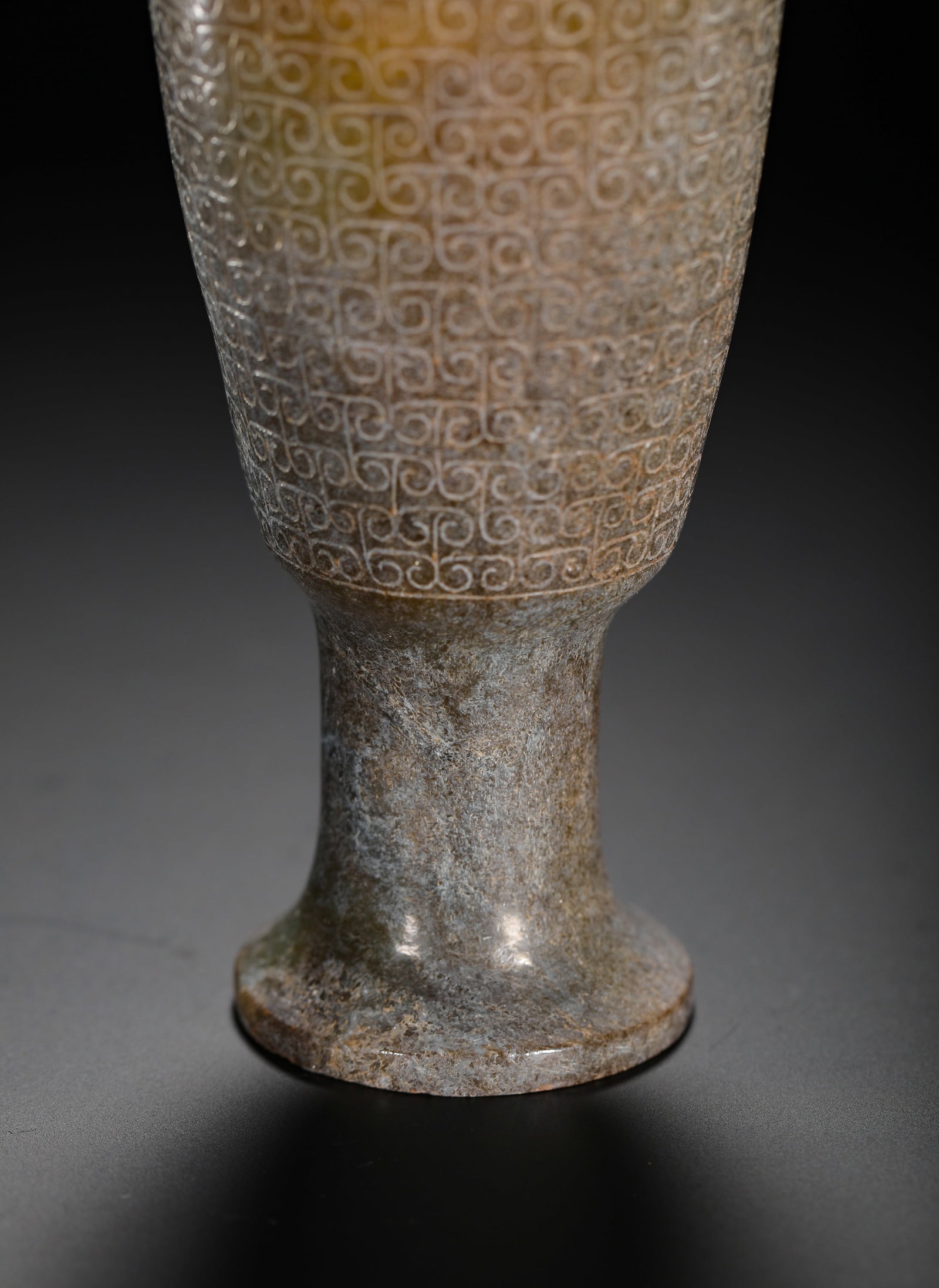 HAN DYNASTY JADE CHI PATTERN CUP HOLDER - 11