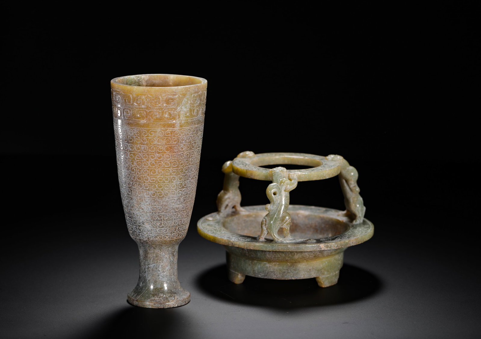 HAN DYNASTY JADE CHI PATTERN CUP HOLDER - 7