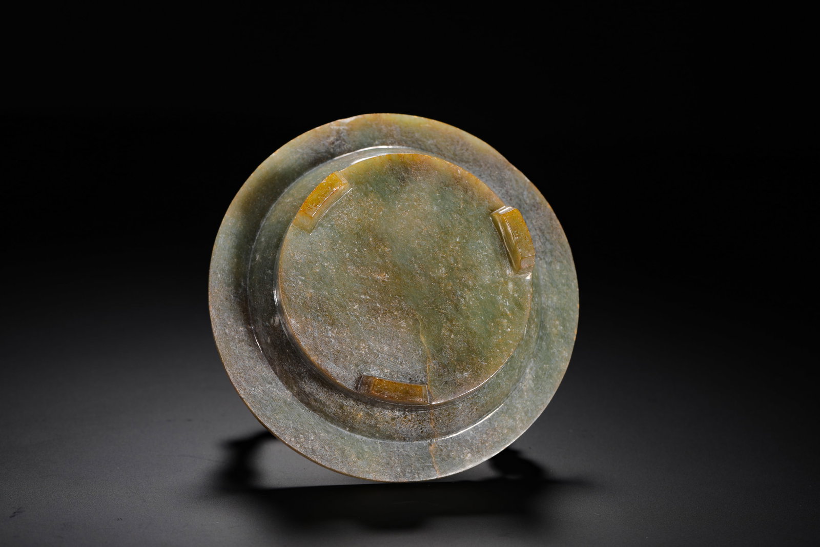 HAN DYNASTY JADE CHI PATTERN CUP HOLDER - 9