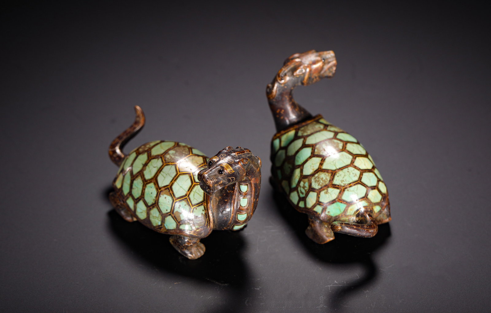 HAN DYNASTY COPPER INLAID WITH GOLD AND TURQUOISE BASALT PAPERWEIGHT (1 of 9)