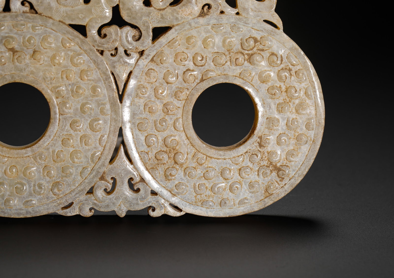 HAN DYNASTY JADE PENDANT WITH DRAGON PATTERN - 8