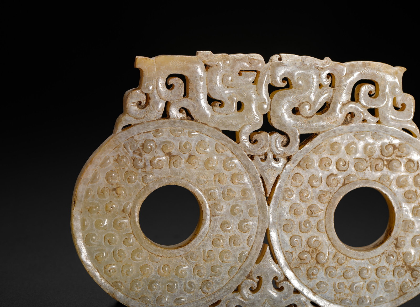 HAN DYNASTY JADE PENDANT WITH DRAGON PATTERN - 9