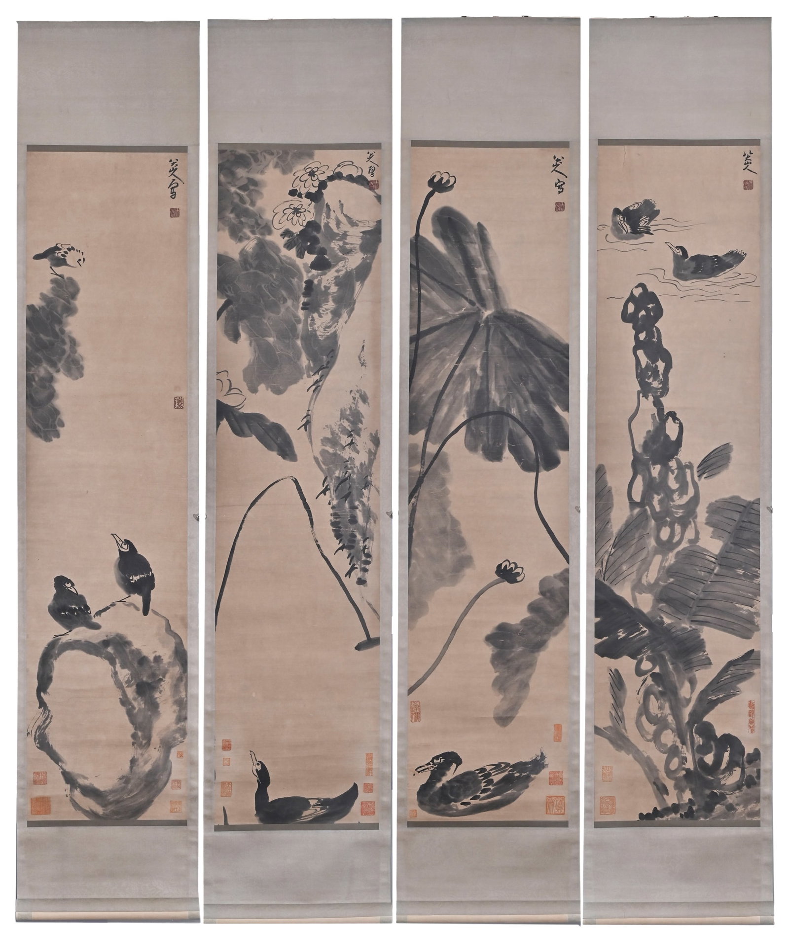 ZHU DA OF THE QING DYNASTY (BADA SHANREN, 1626-1705) FOUR-PANEL: H:135cm(53.15in)W:32cm(12.60in)Thisfour-screenscrollisamasterpieceofinkwashflower-and-birdpaintinginthestyleofBadaShanren(ZhuDa),oneofthe"FourMonks"intheearlyQingDynasty.Itdepictsbirds,lotus,bananalea