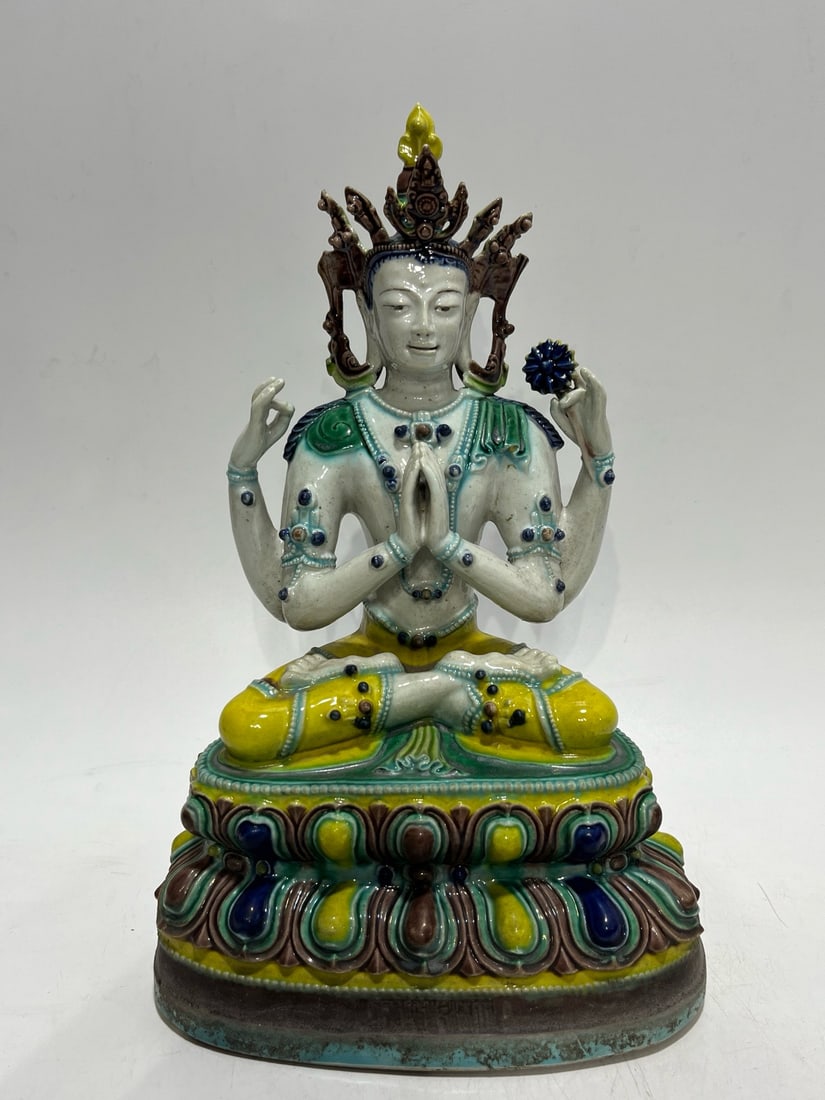 QING DYNASTY THREE-COLOR FOUR-ARMED BODHISATTVA: H:28CM