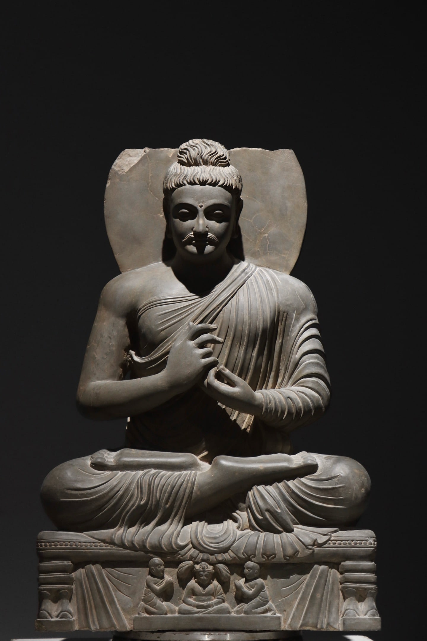 GANDHARA GREY SCHIST BUDDHA: H:75CM L:42CM