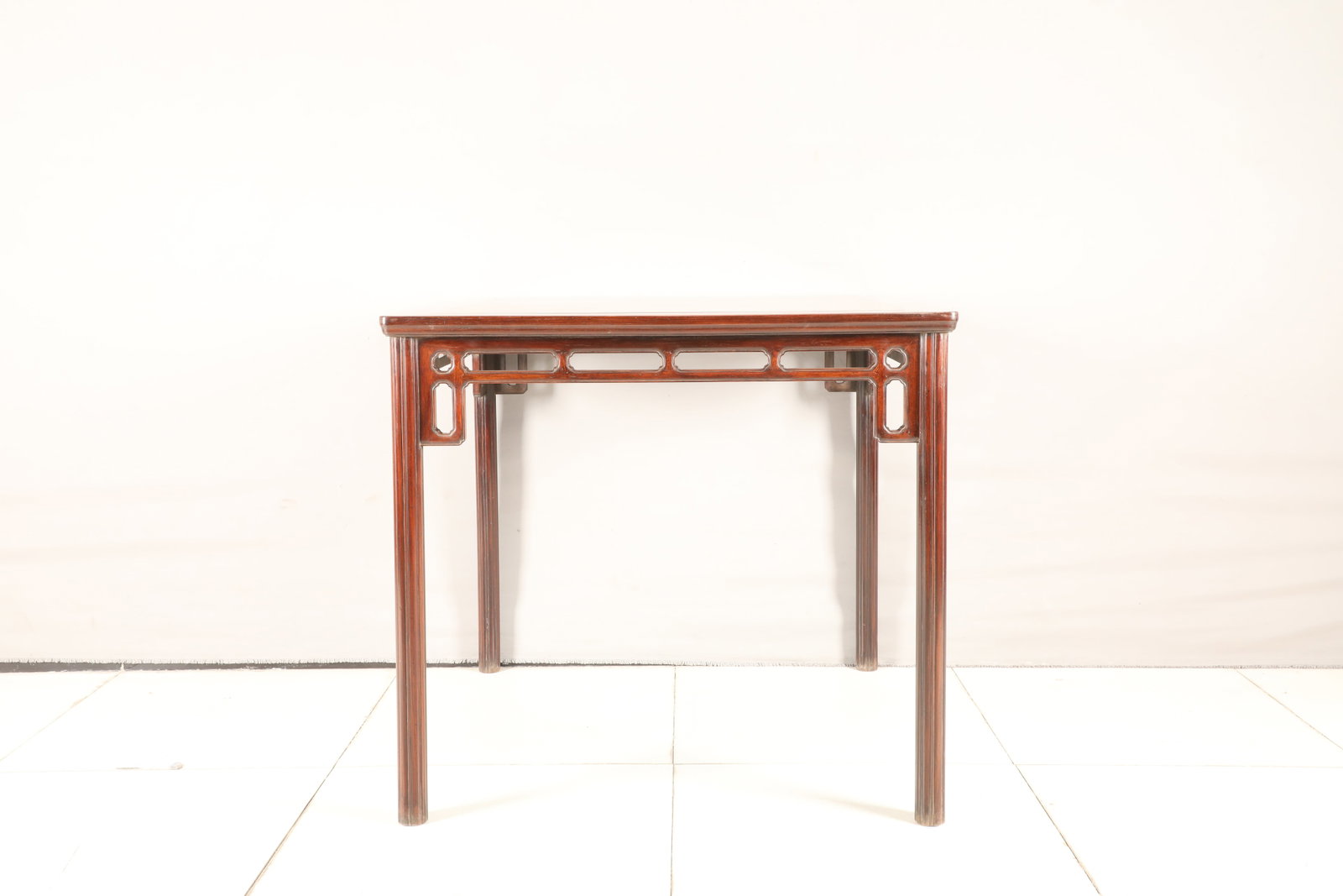 MING DYNASTY YELLOW FLOWER TABLE: H:80CM L:88CM