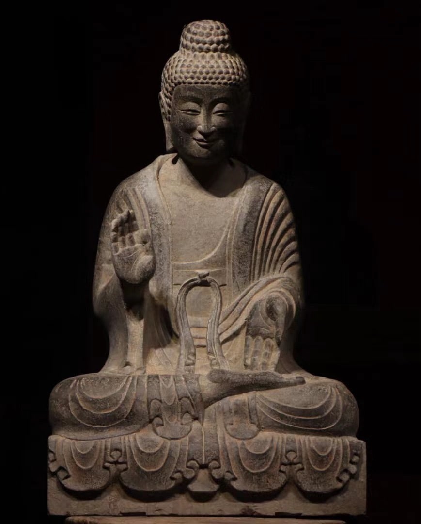 NORTHERN WEI STONE BUDDHA (1 of 5)