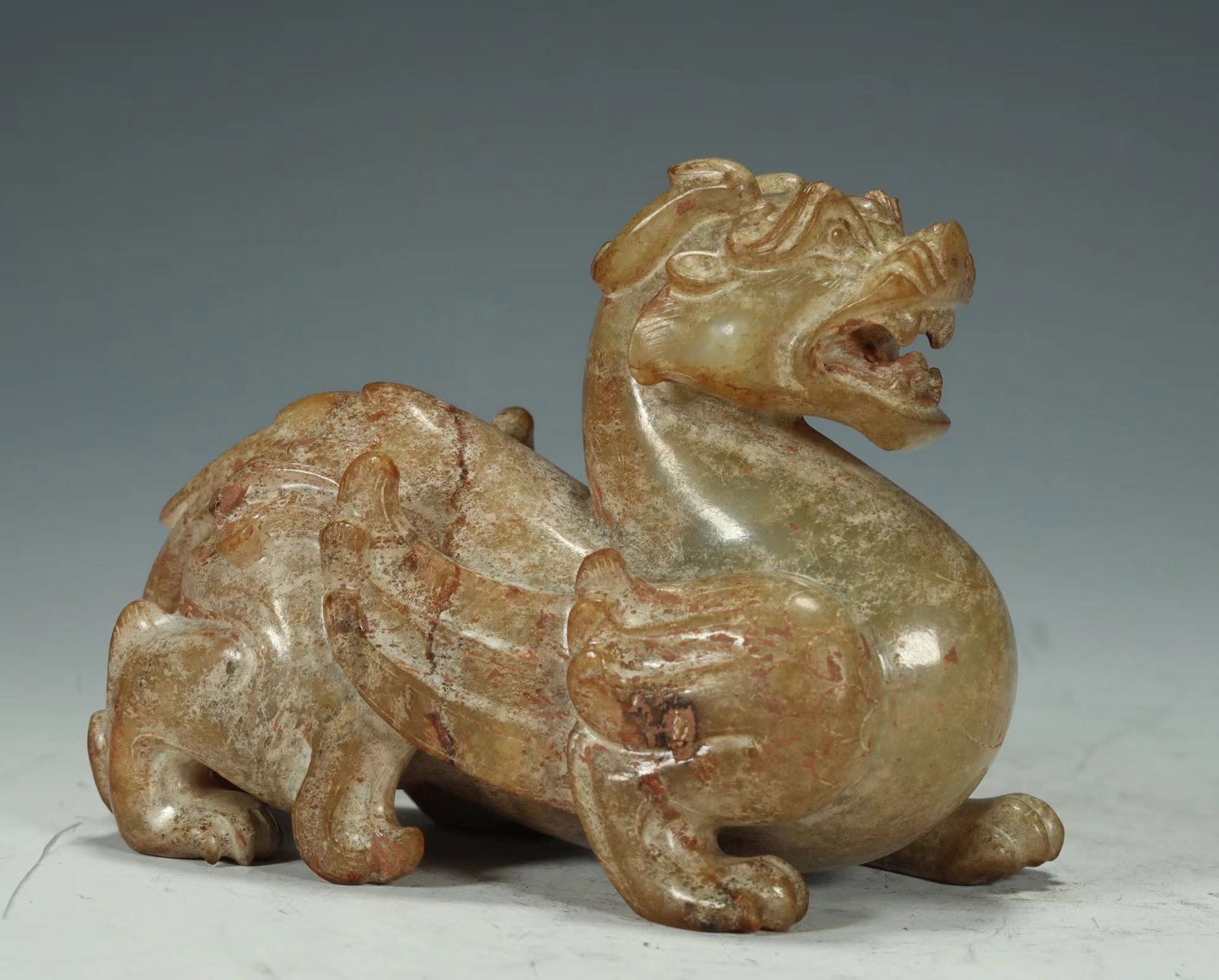 WARRING STATES JADE AUSPICIOUS BEAST: H:9CM L:12CM
