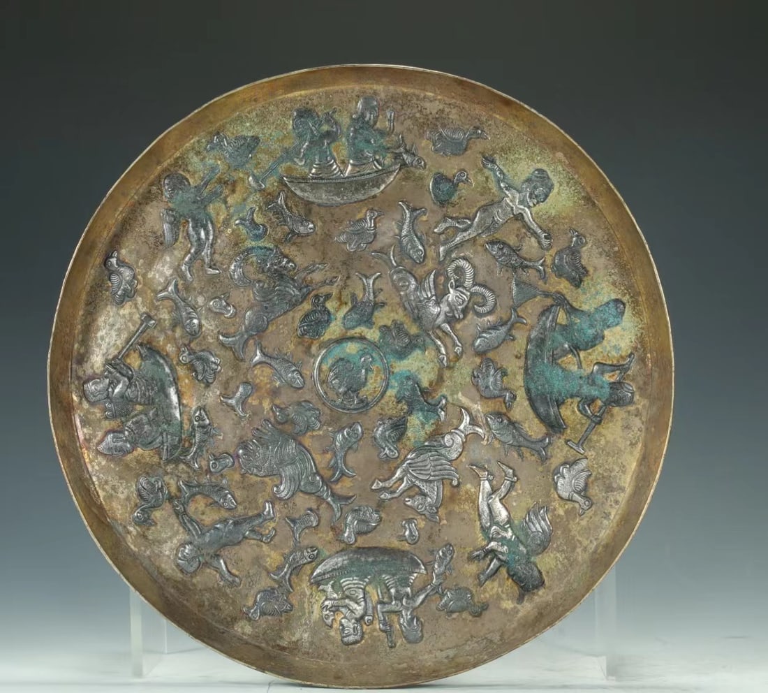 TANG DYNASTY SILVER GILT PERSIAN PLATE (1 of 9)