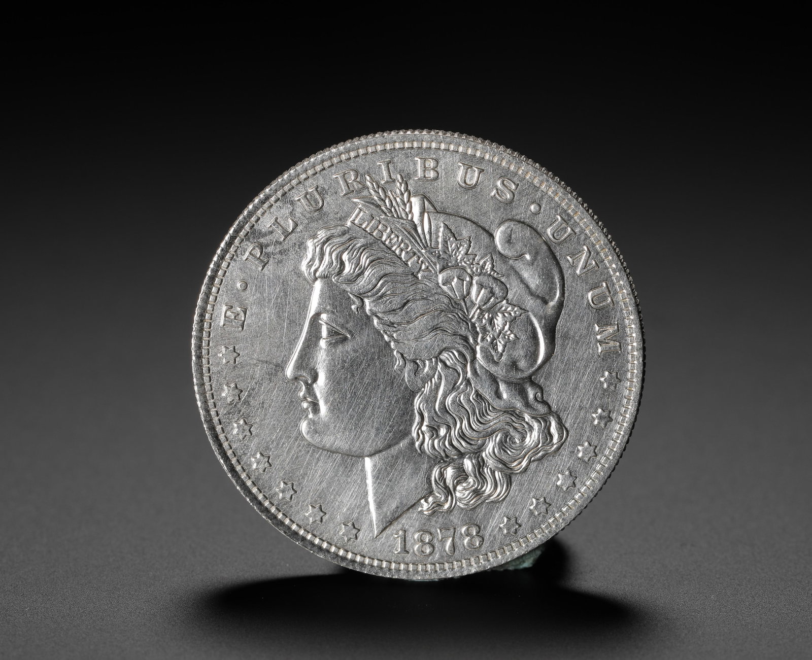 AMERICAN SILVER DOLLAR: D:3.9CM (1.54IN) WEIGHT:27G (0.06LB)