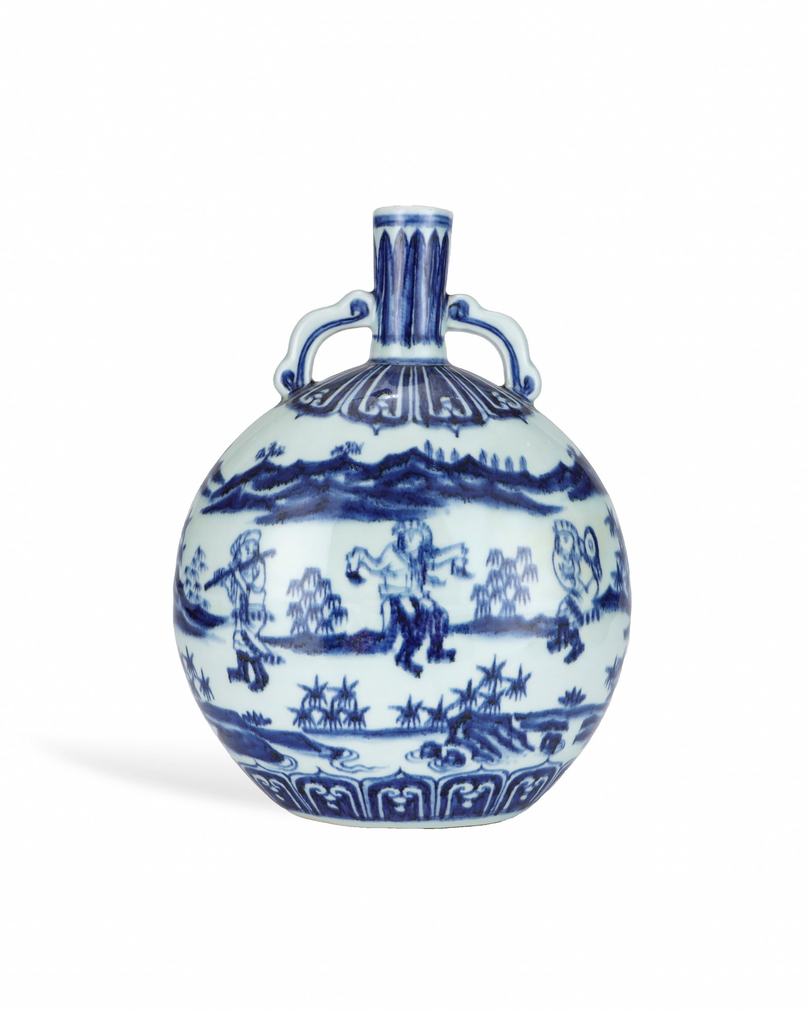 MING YONGLE BLUE AND WHITE HUREN DANCE MOON EMBRACING VASE: L: 22CM H: 28.8CM