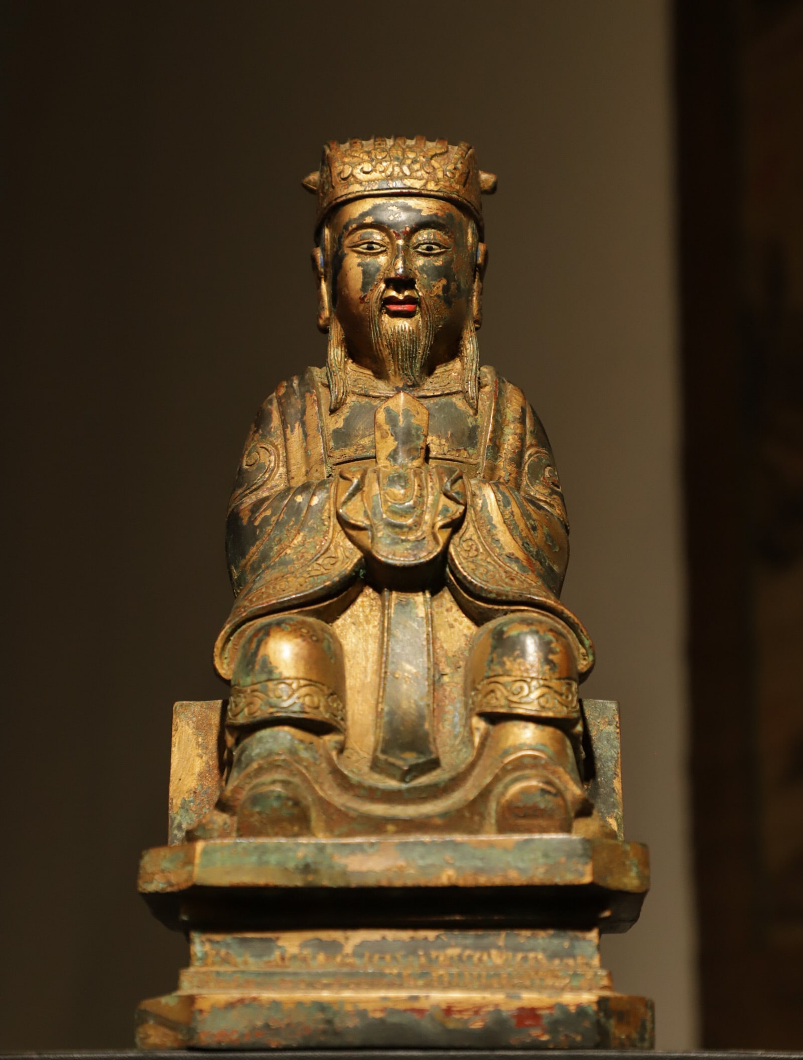 QING DYNASTY TAOIST DEITIES OF CELESTIAL OFFICIALS: H:25CM (9.84IN) L:12.5CM (4.92IN) W:10CM (3.94IN) WEIGHT:2250G (4.96LB) THISGILT-BRONZEWENCHANGDIJUNSTATUEISAMASTERPIECEOFTAOISTSCULPTUREFROMTHEMINGTOQINGDYNASTIES, HOLDINGSIGNIFICANTHISTORICAL, RELIG