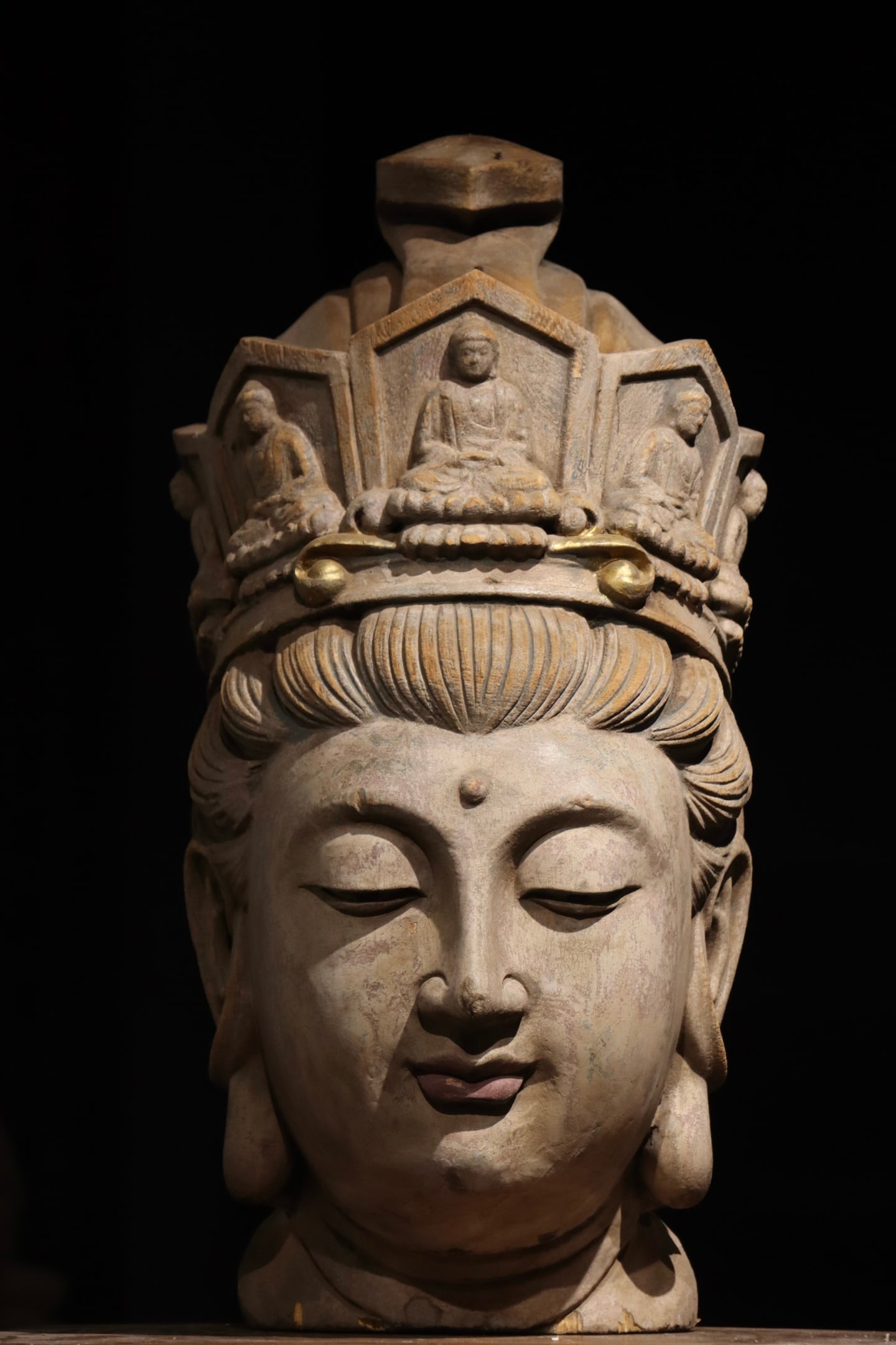 Song Dynasty Wooden Carved Avalokite?vara Head: H:73cm