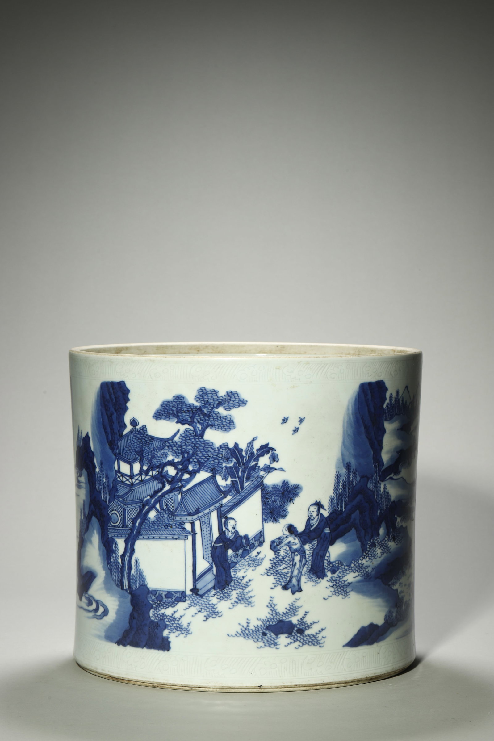 Ming Dynasty Chongzhen Period,Large Underglaze Blue Brush Pot with Figural Scenes: H:24cm D:27cm