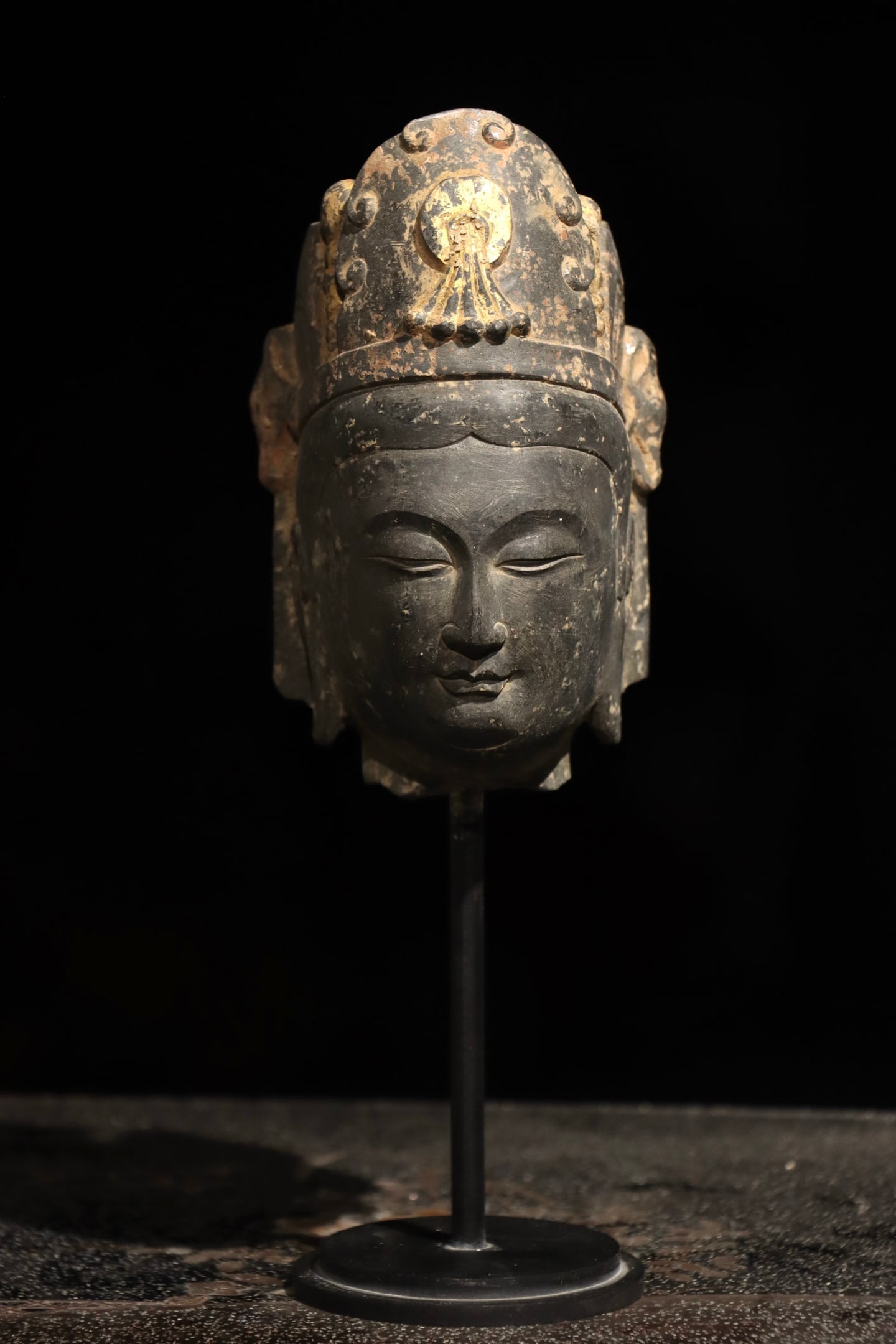 Northern Qi Dynasty Bluestone Carved Avalokite?vara Head: H:16cm