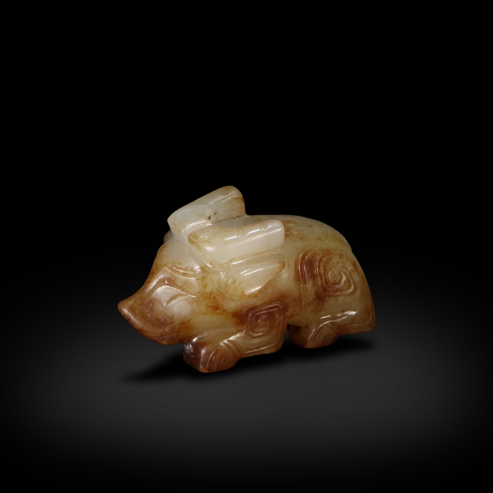 Western Zhou jade cow: H:2.1cm W:3.9cm