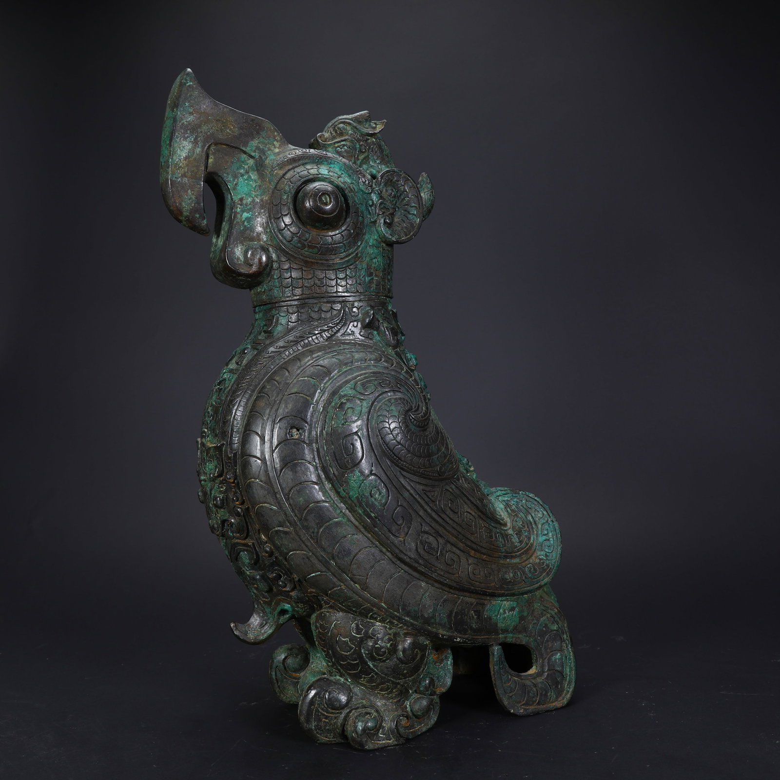 Shang Dynasty Bronze Owl Zun Vessel: H:34.5cm W:21cm