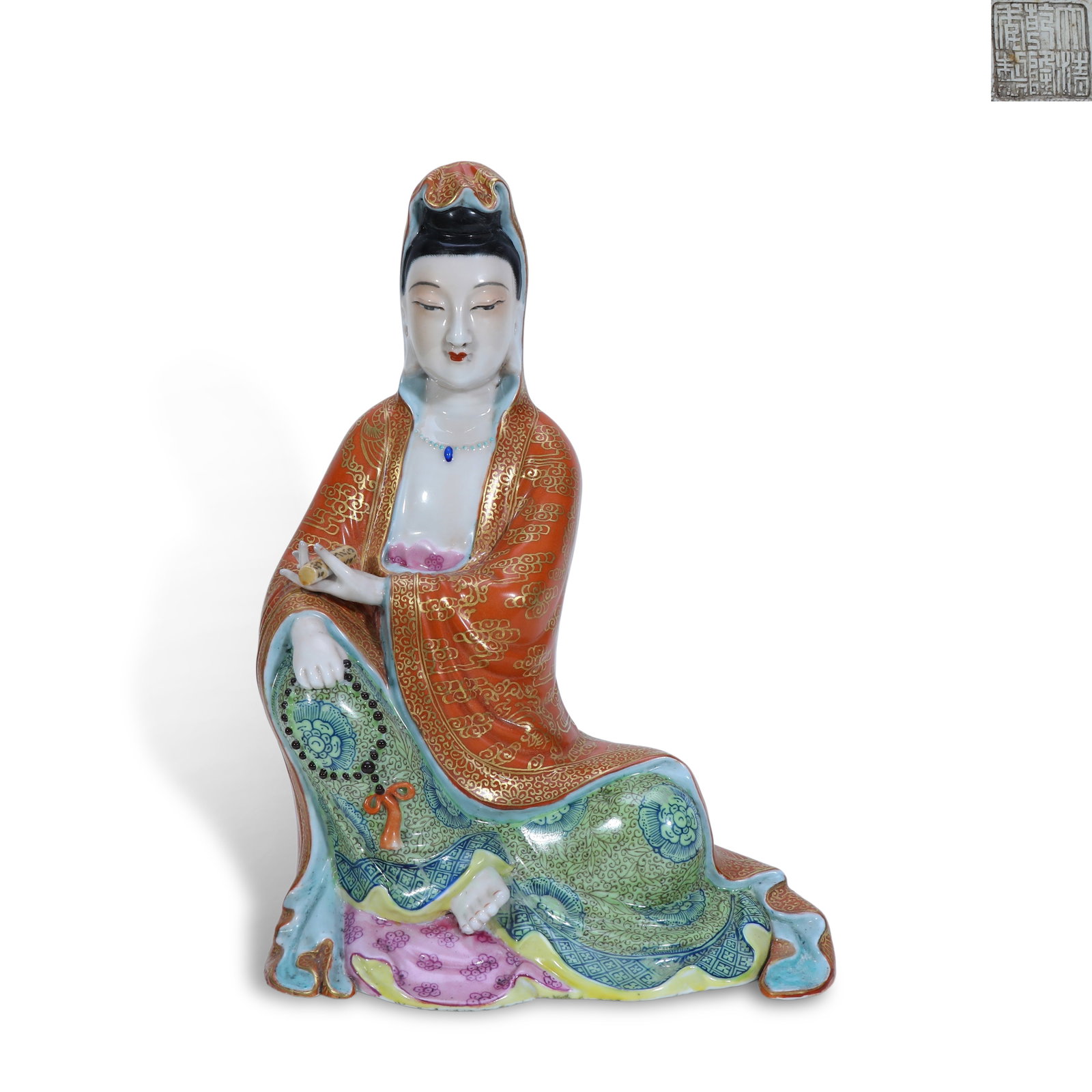 Qing Qianlong period, Famille Rose Statue of Avalokite?vara: H:26cm W:19cm