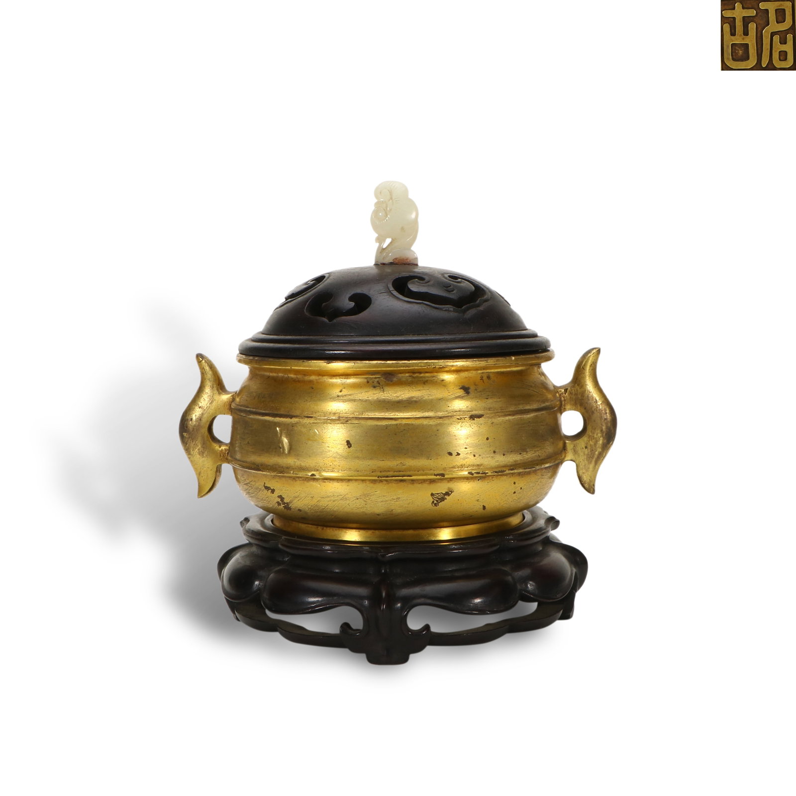 Qing Dynasty Gilt-bronze censer with fish-shaped ears (1 of 5)