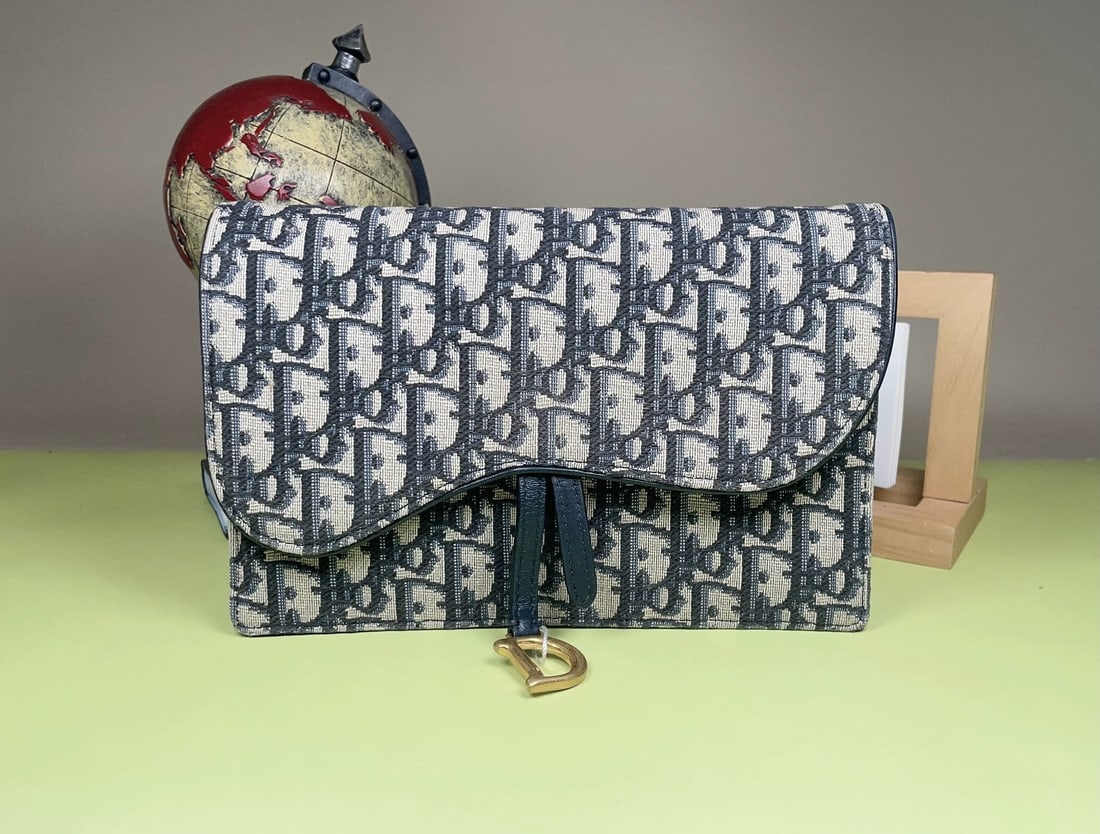 DIOR SADDLE OBLIQUE JACQUARD CHAIN WALLET WOC (1 of 8)