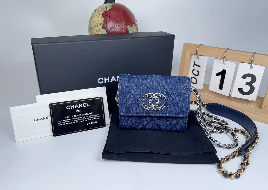 CHANEL 19 MINI FLAP CROSSBODY BAG, BLUE DENIM WITH CRYSTAL CC: Name CHANEL 19 Mini Flap Crossbody Bag, Blue Denim with Crystal CC Dimensions