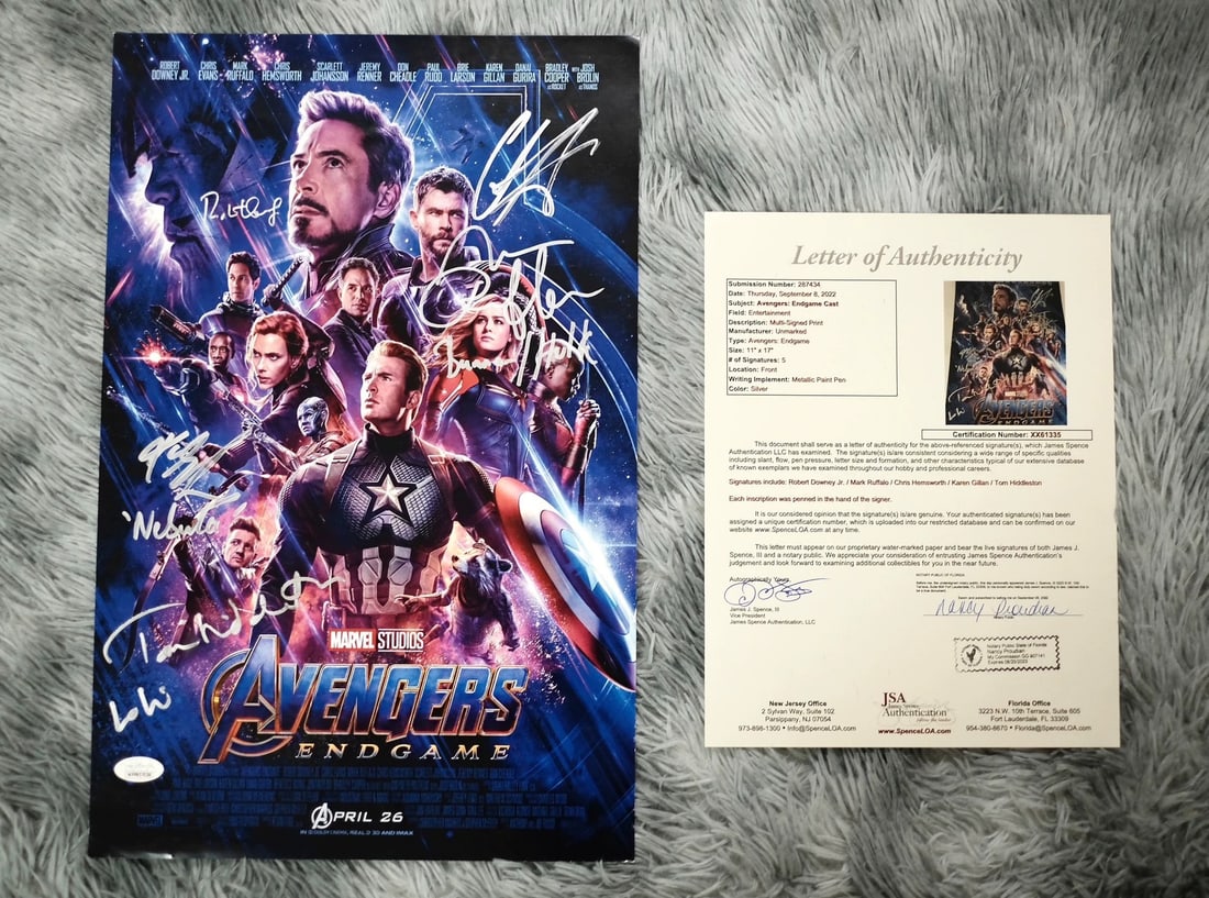 AVENGERS: ENDGAME CAST-SIGNED MOVIE POSTER, WITH OFFICIAL JSA COA AND SWAU AUTHENTICATION HOLOGRAM (1 of 7)